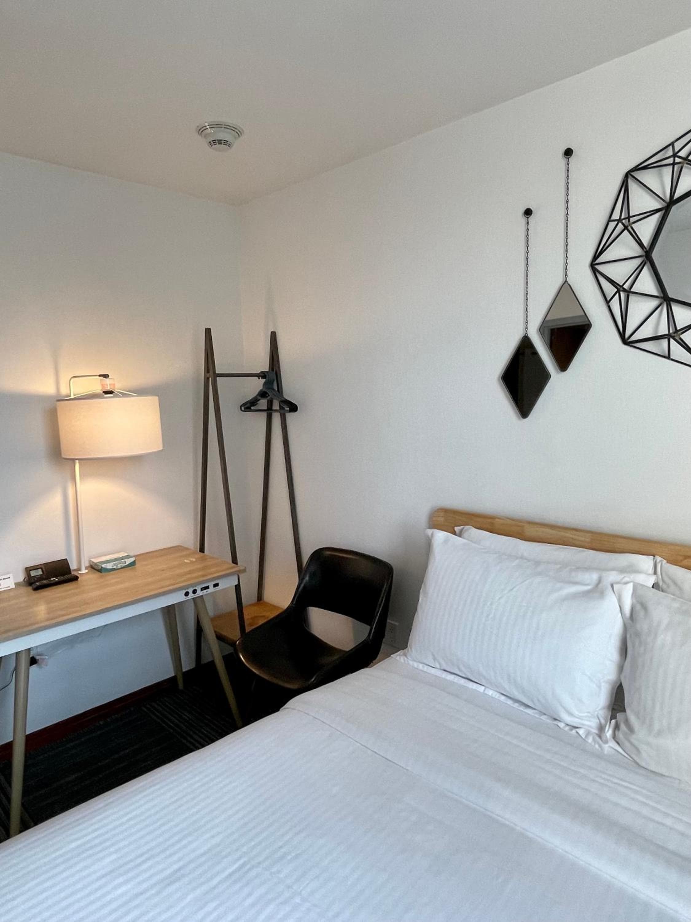 Hotel Mimosa — 8