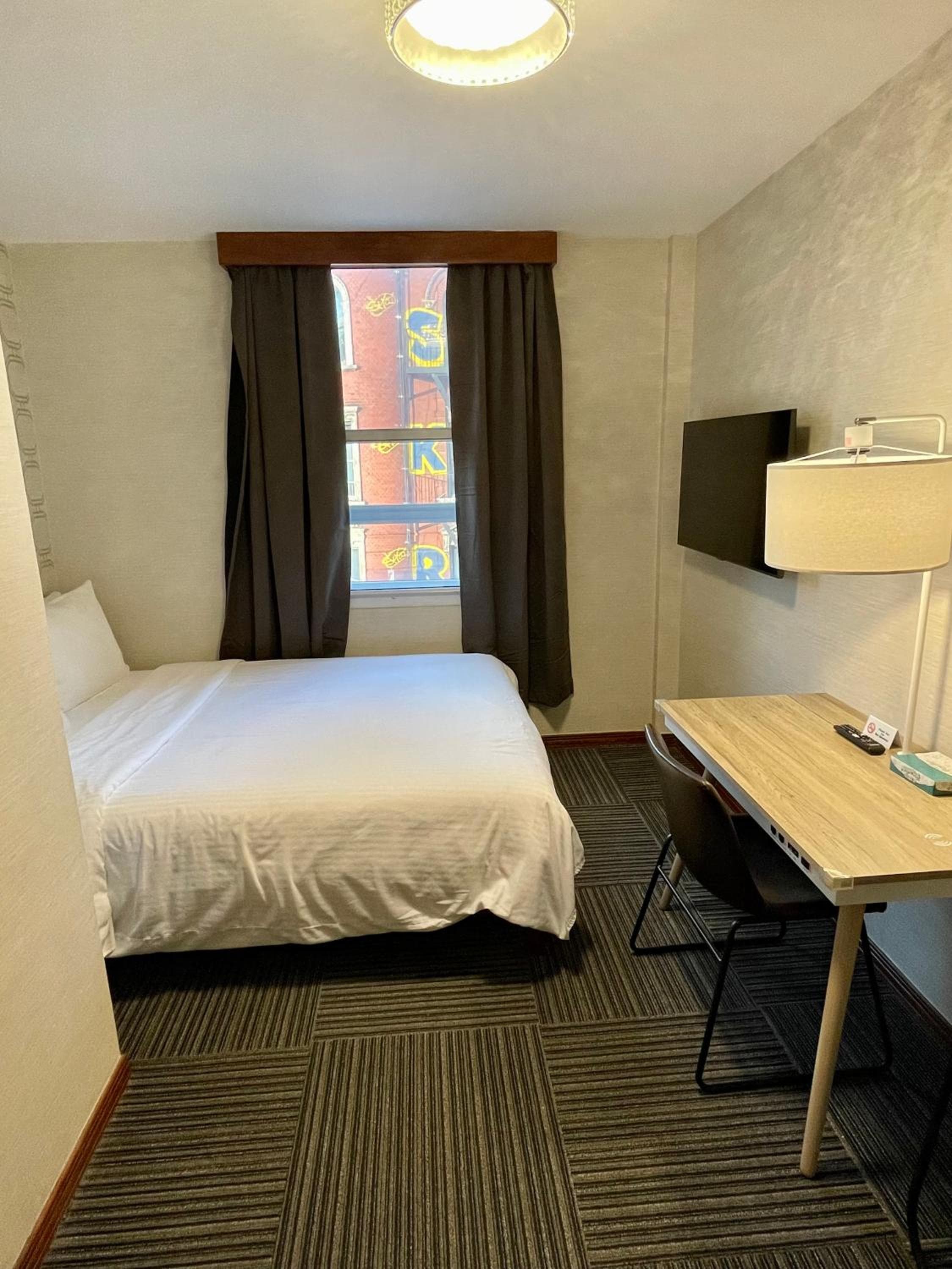 Hotel Mimosa — 24