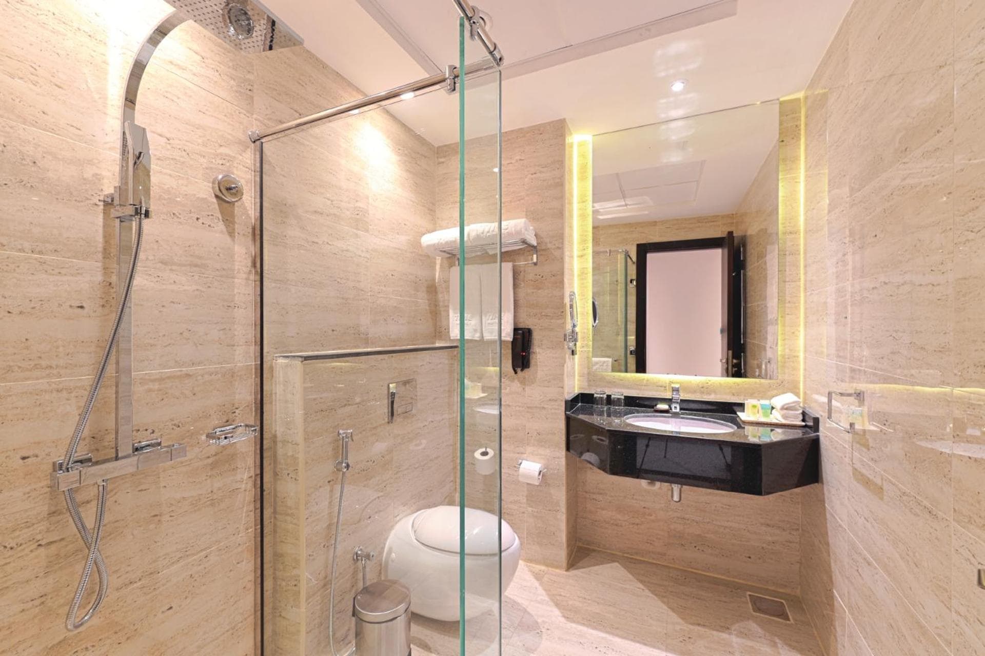 Asma Hotel Al Barsha — 20