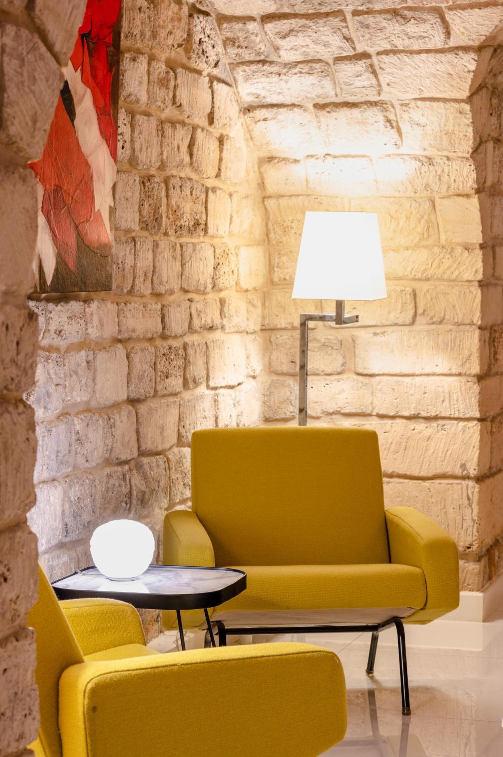 Hotel Jardin de Cluny — 19