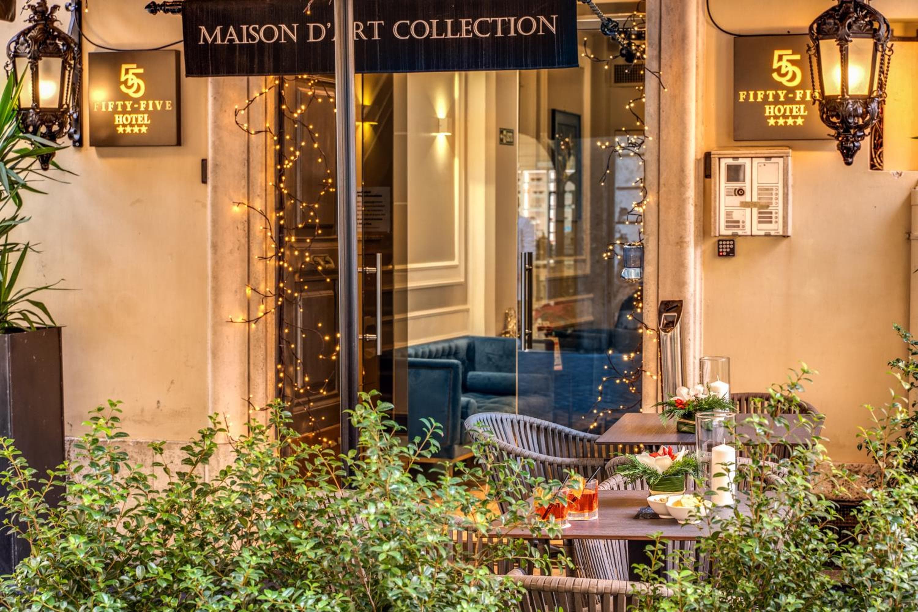 Hotel 55 Fifty-Five - Maison d'Art Collection — 11