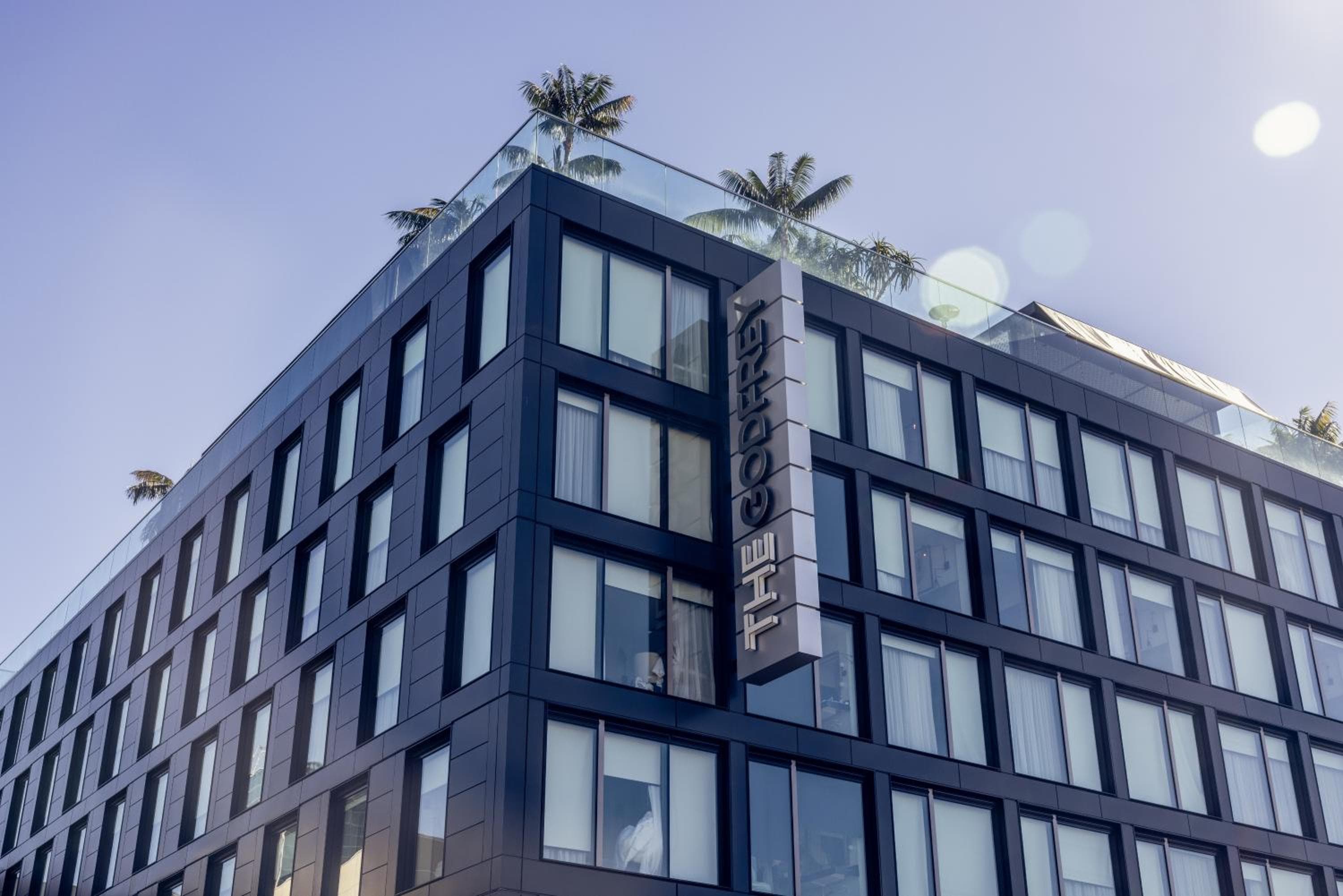 Das Godfrey Hotel Hollywood — 10