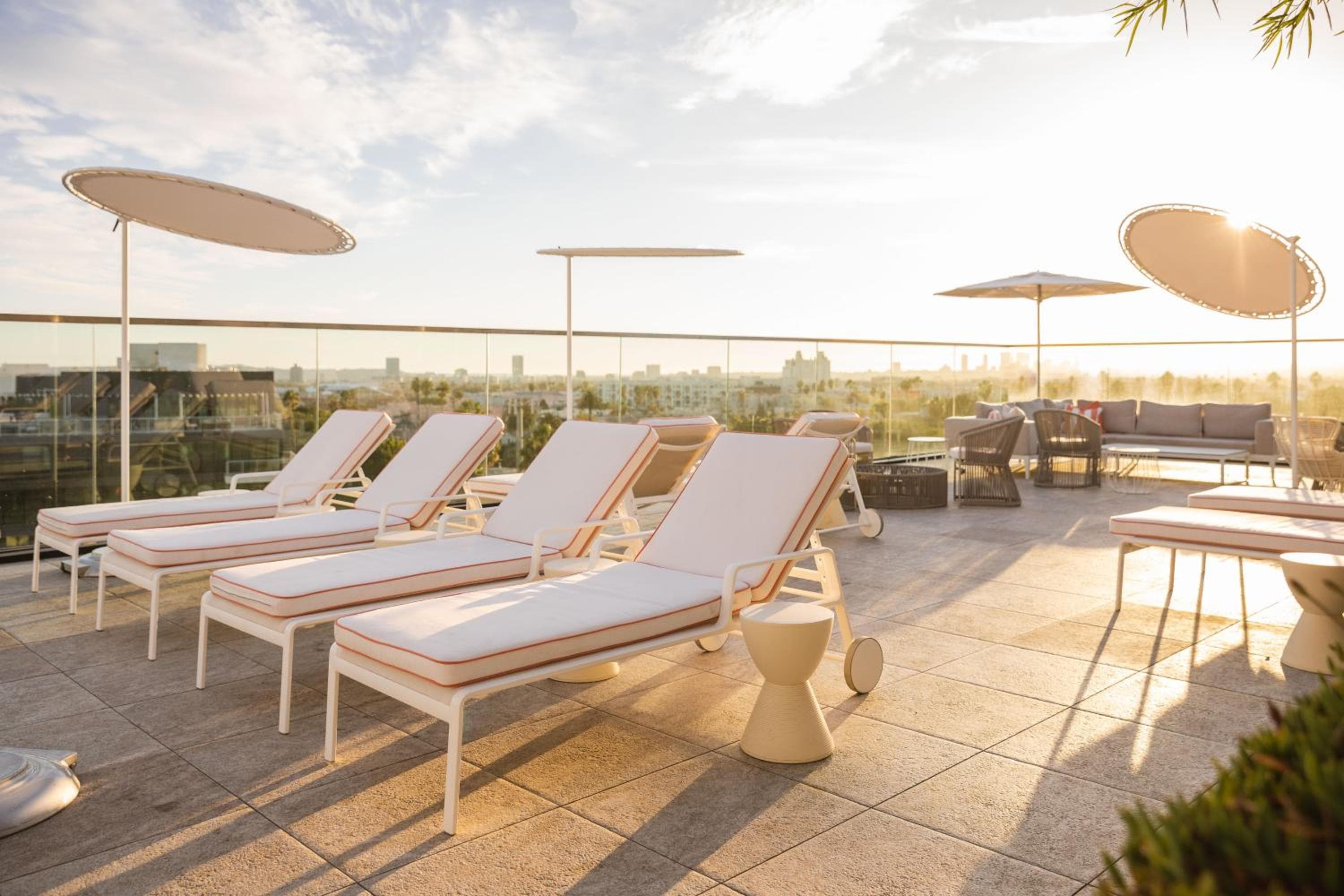 Das Godfrey Hotel Hollywood — 24