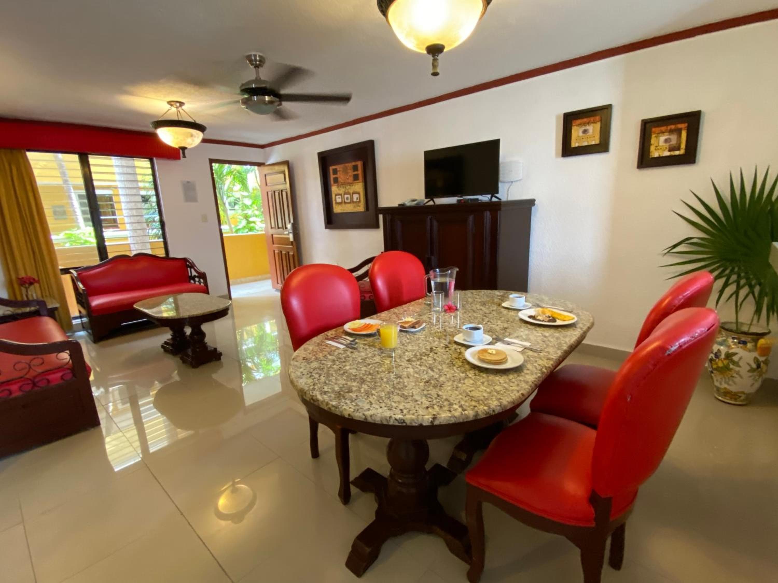Hotel Las Golondrinas — 30