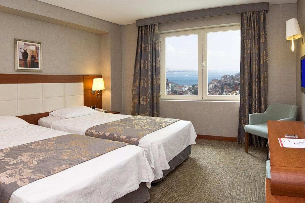 Innpera Hotel — 28