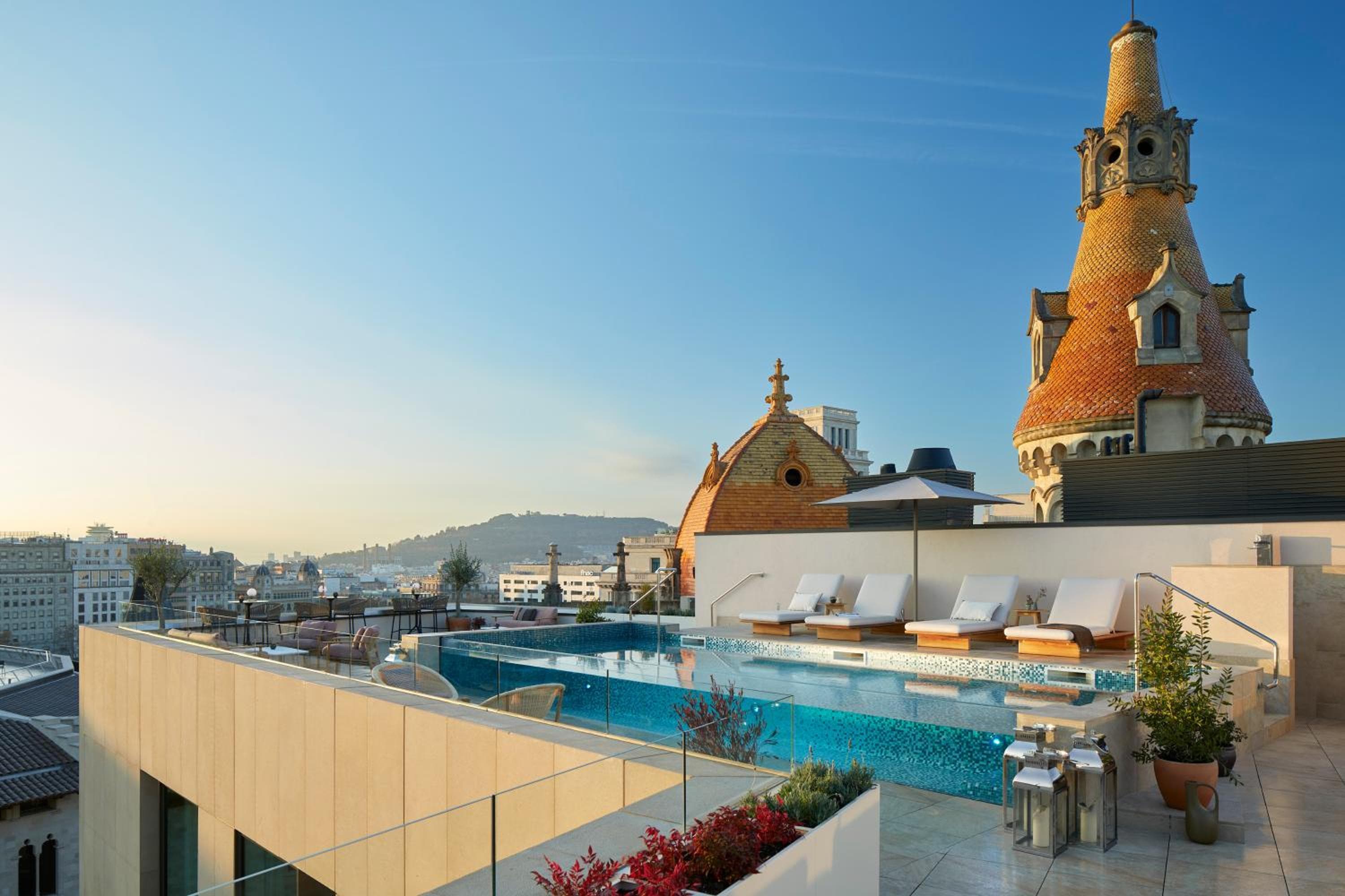 ME by Meliá Barcelona — 1