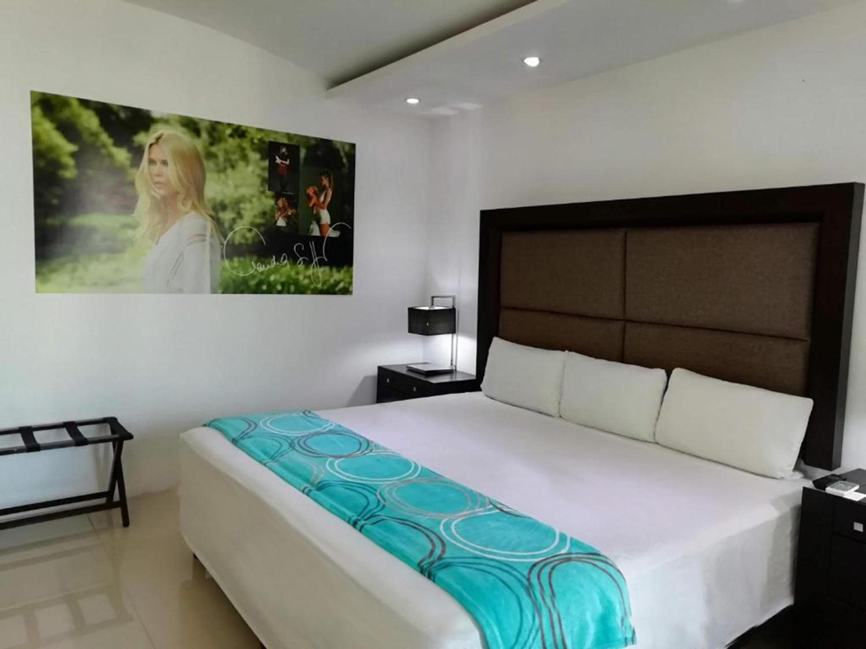 MayaFair Design Hotel — 24