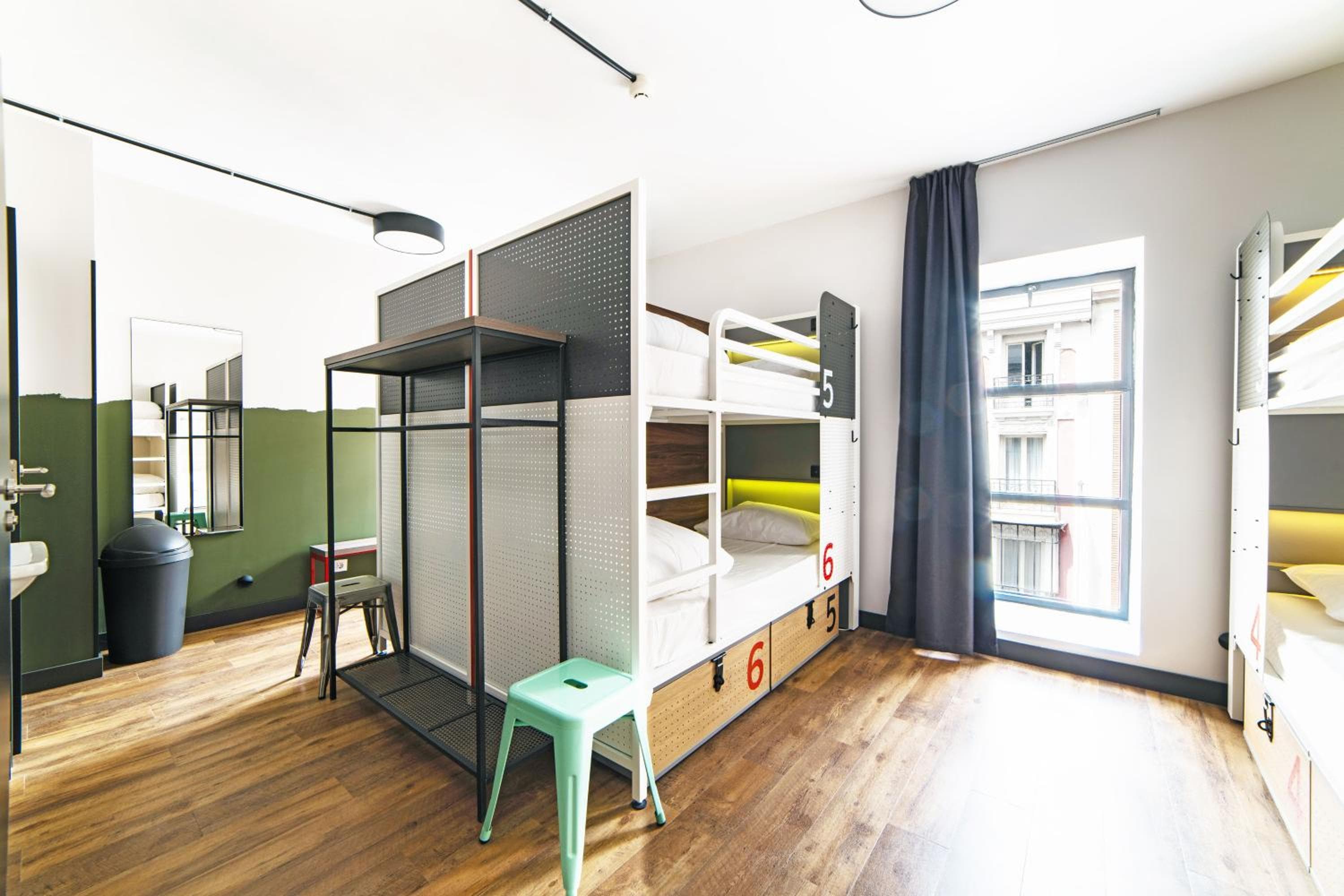 Generator Madrid — 28