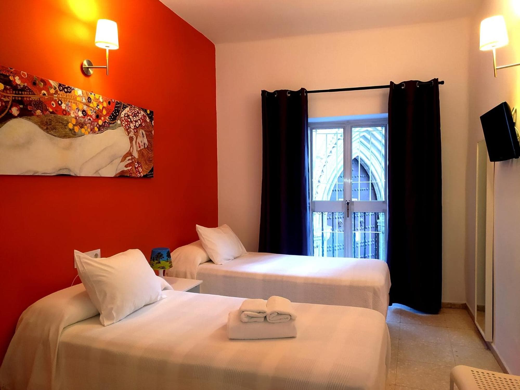 Hostal Santa Catalina — 8