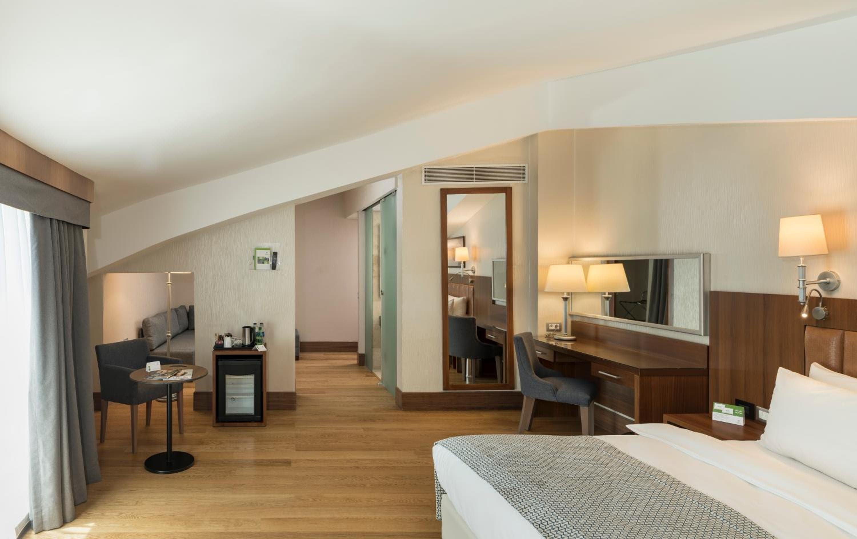 Holiday Inn Istanbul Old City, ein IHG Hotel — 4