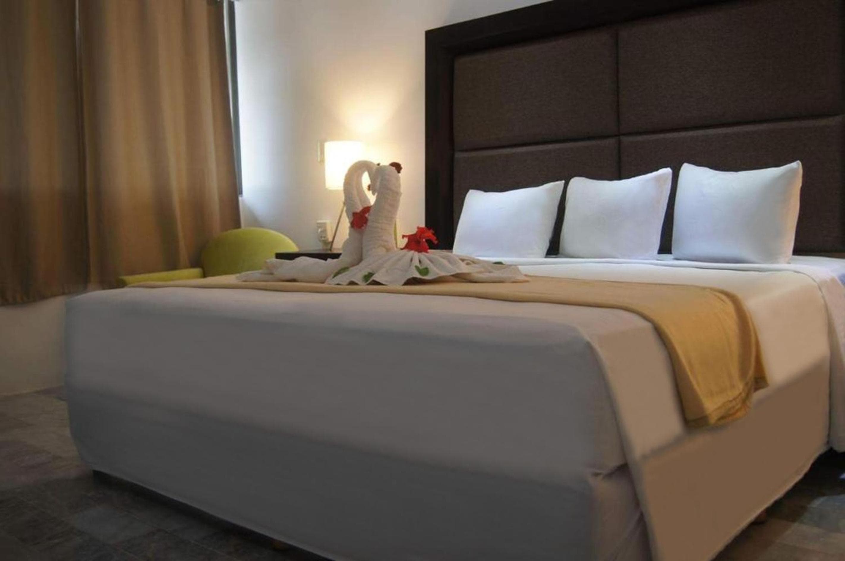 Hotel Green 16 — 15