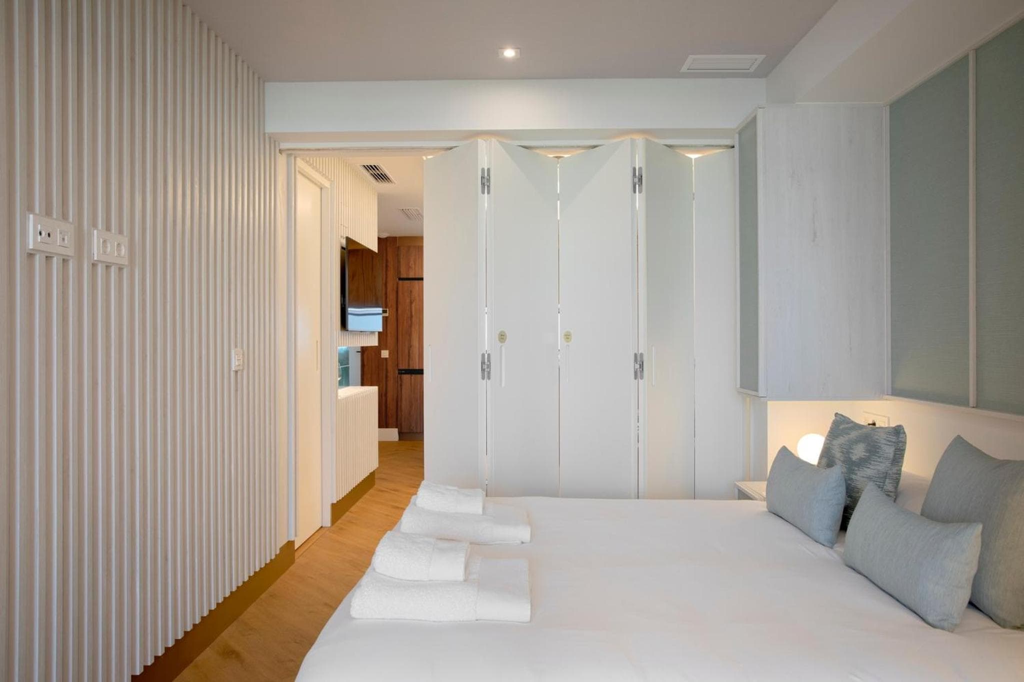 Gran Alameda von Caleta Homes — 3