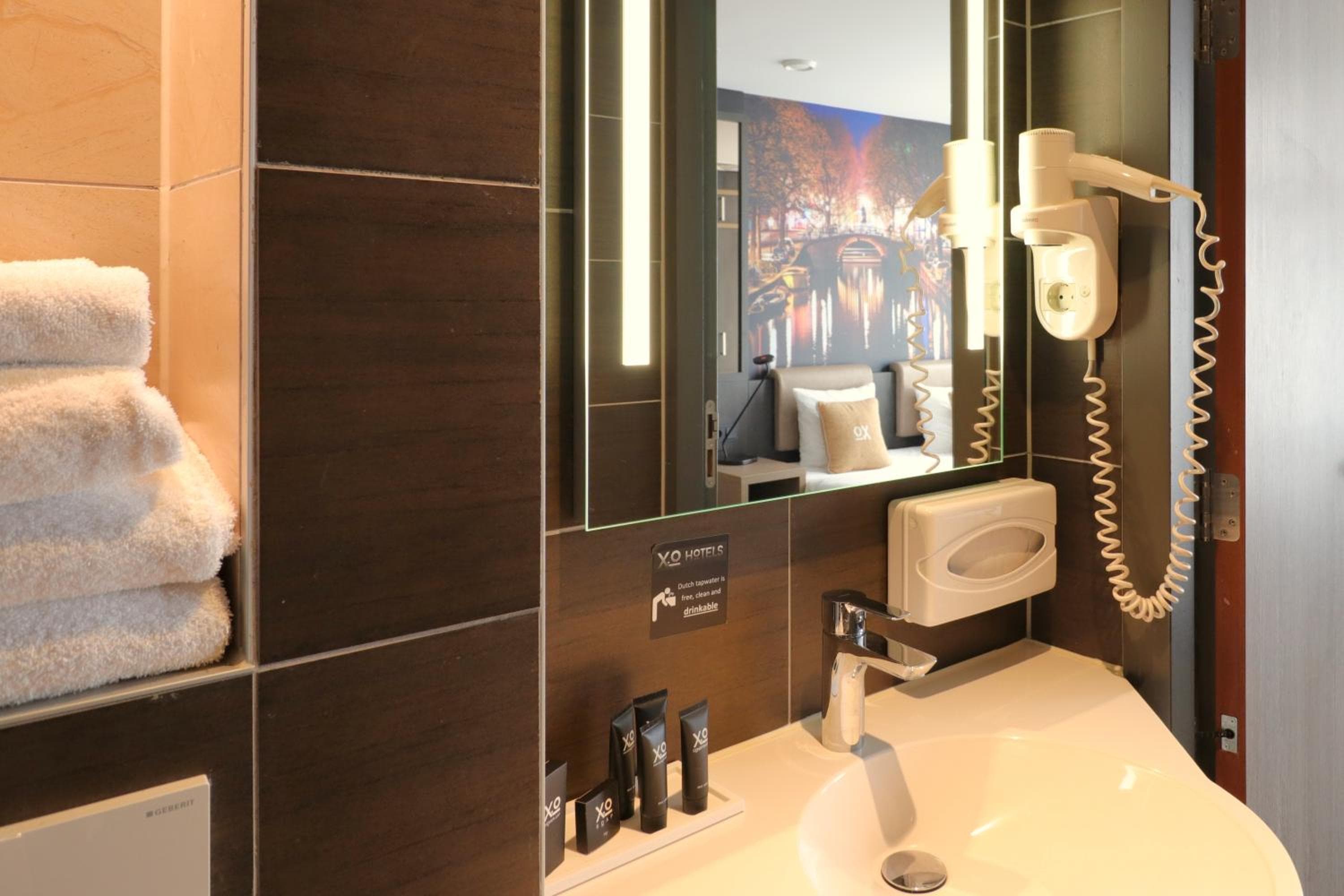 XO Hotel Inner — 18