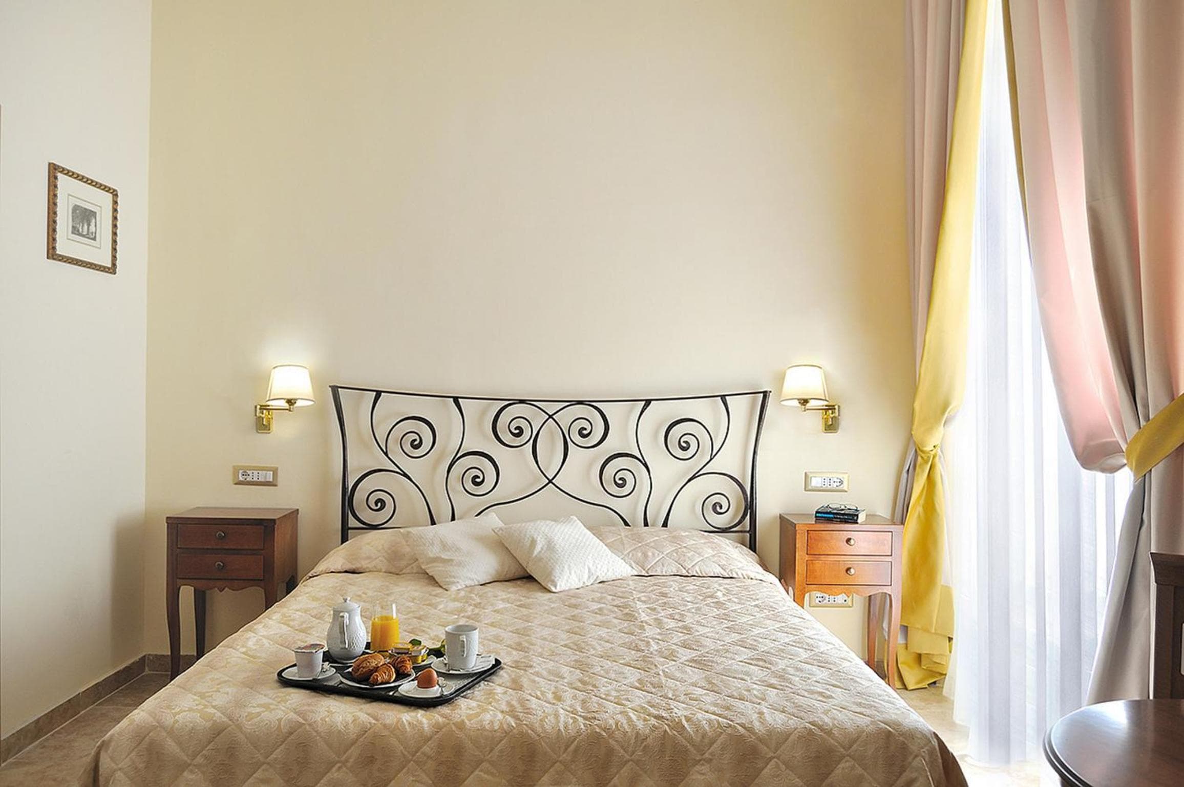 Hotel Le Clarisse al Panteón — 9