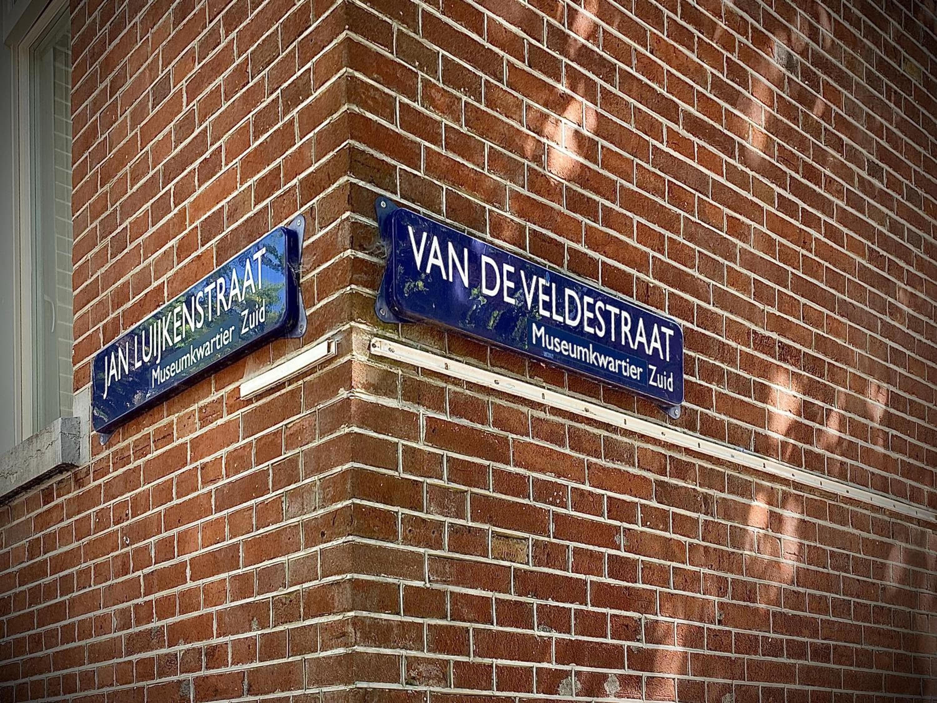 Hotel Van Gogh — 24