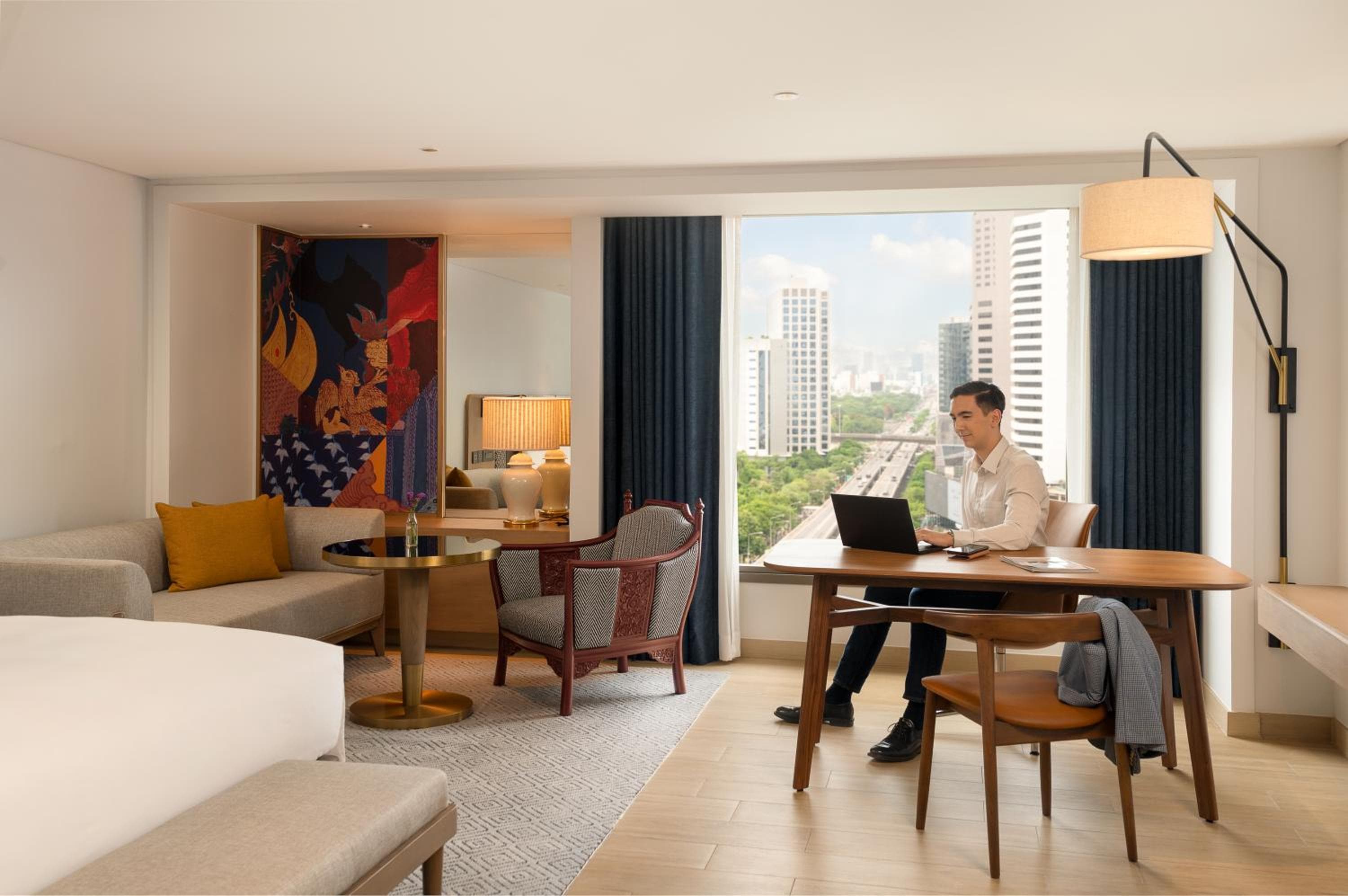 Montien Hotel Surawong Bangkok — 23