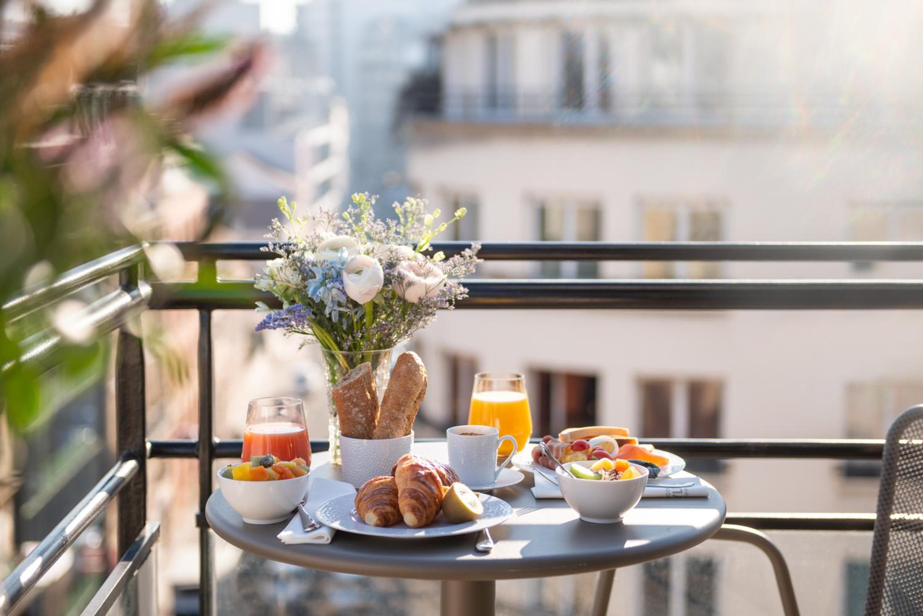 Hotel Yllen Eiffel — 4