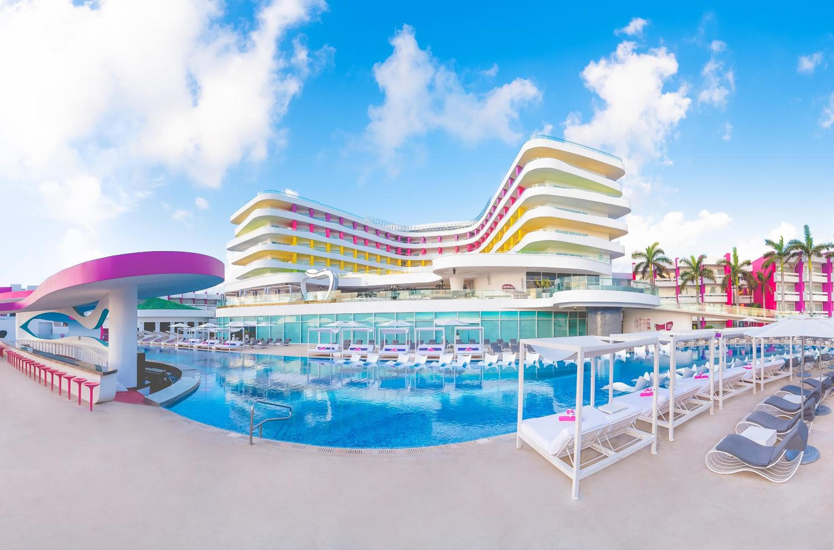 Temptation am The Tower Cancún Resort - All Inclusive - Adults Only — 10