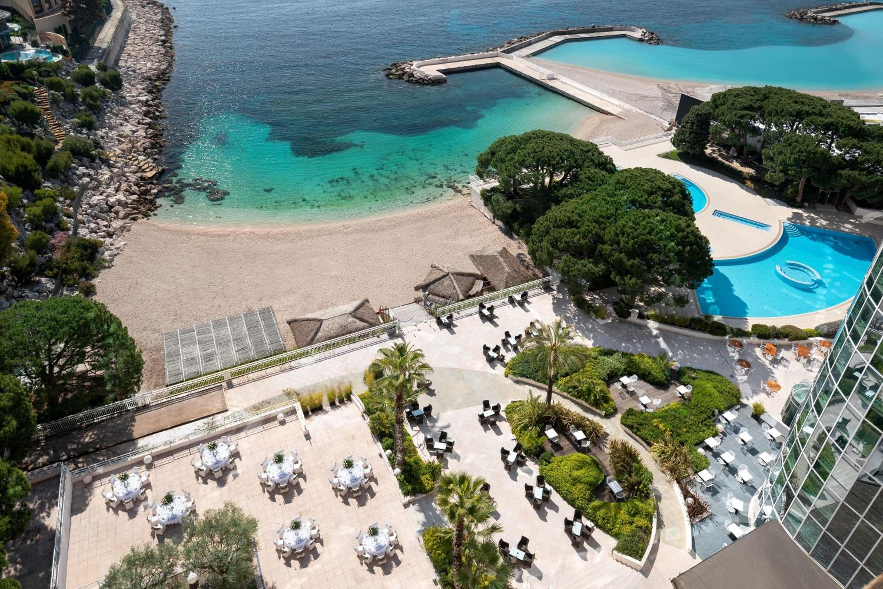 Le Méridien Beach Plaza — 4