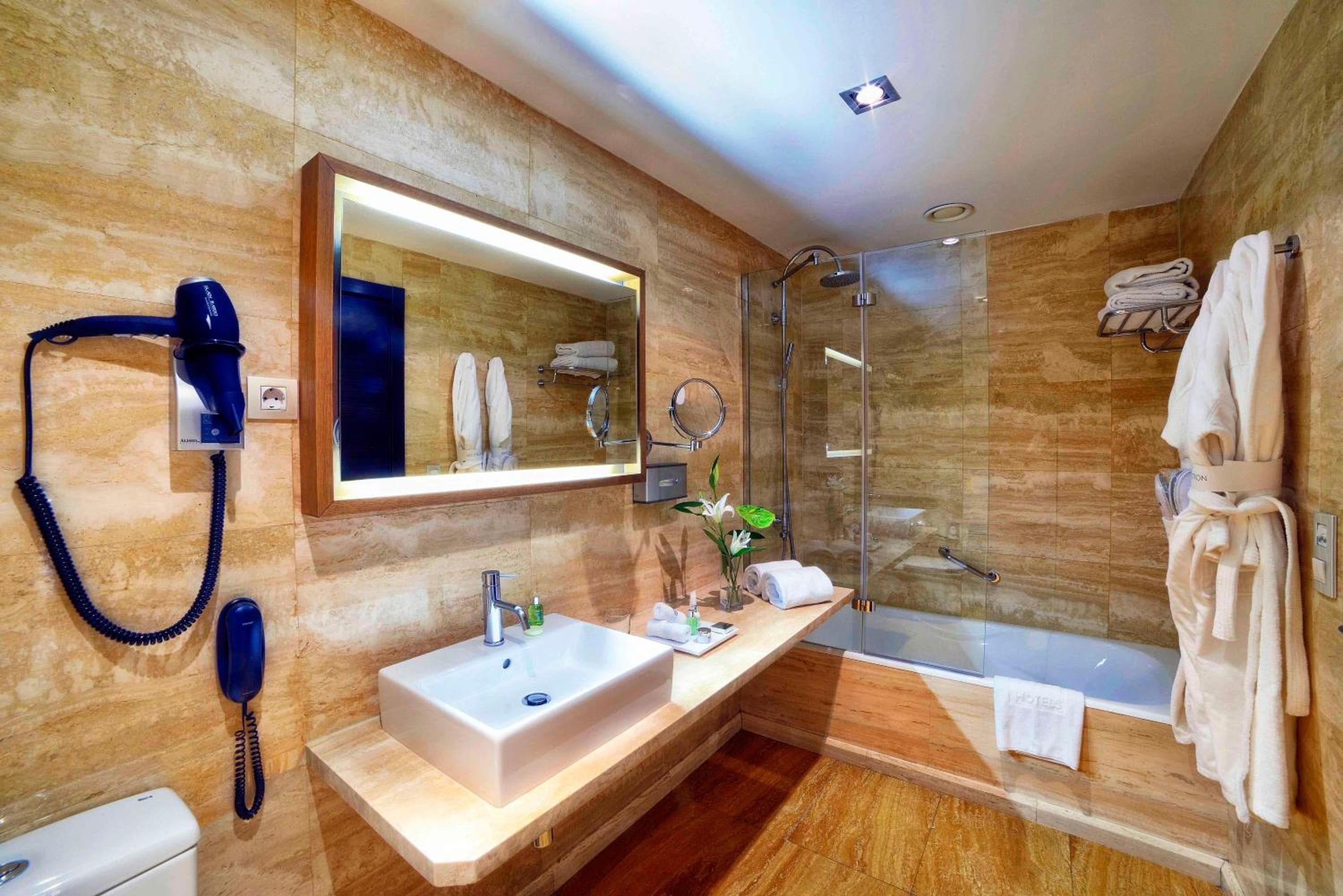 NH Collection Madrid Palacio de Tepa — 13