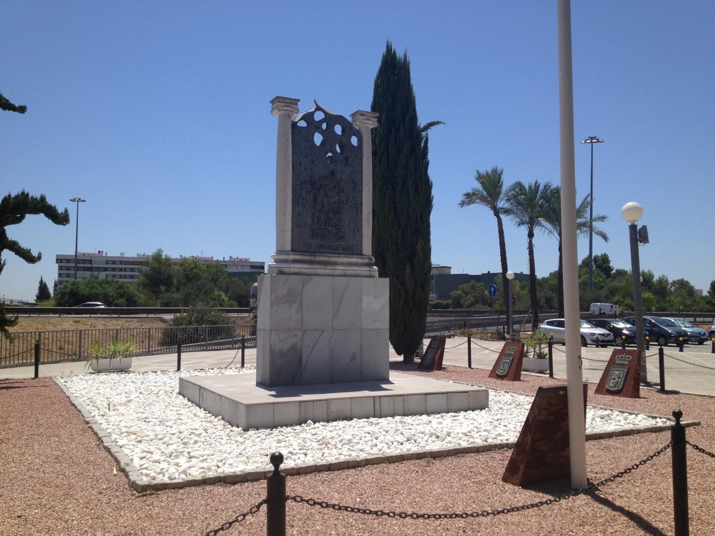 Ibis Budget Sevilla Aeropuerto — 20