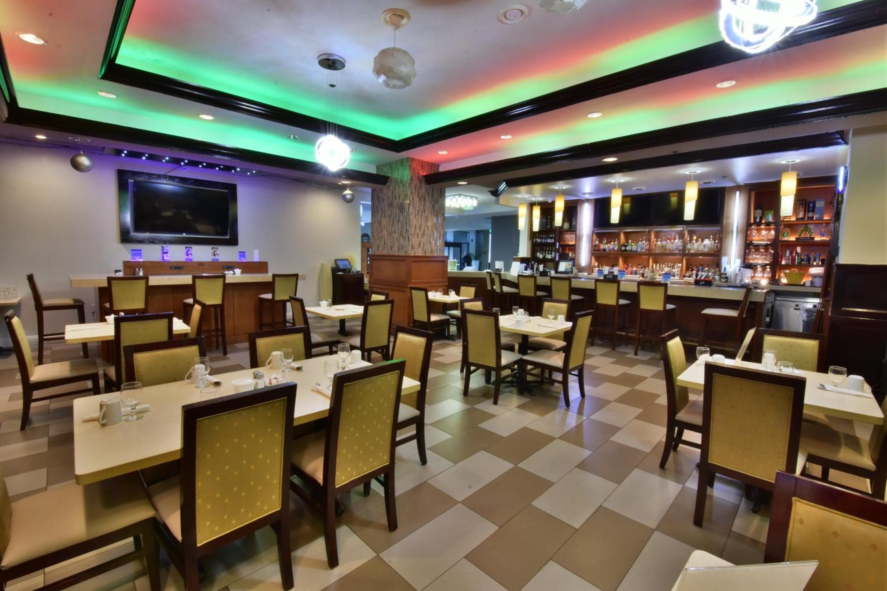 Holiday Inn Orlando East-UCF Area by IHG — 7