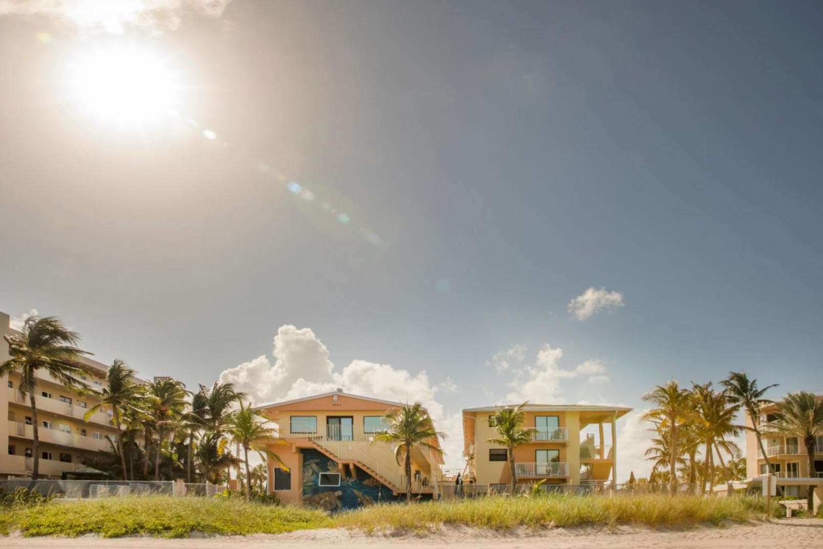 Windjammer Resort e beach club — 1