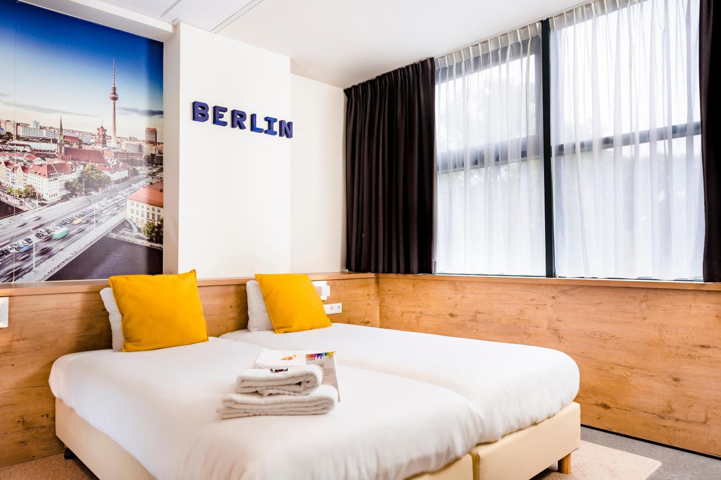 Citiez Hotel Amsterdam — 28