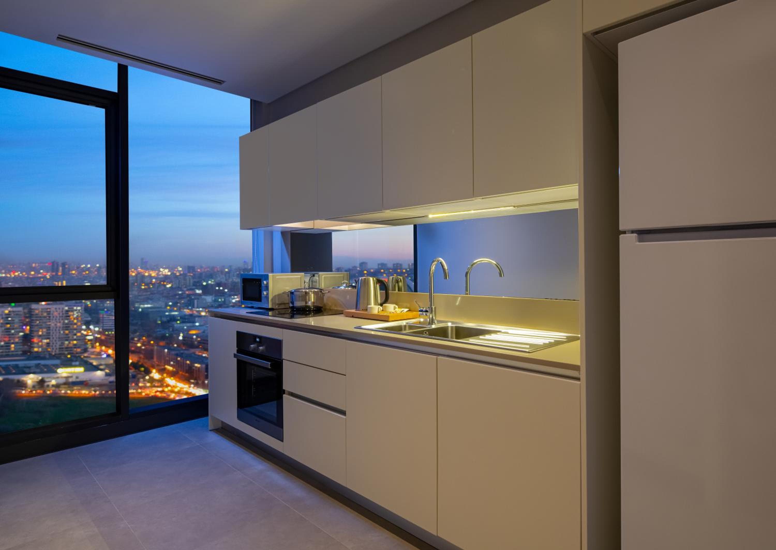 Movenpick Living Istanbul West — 2