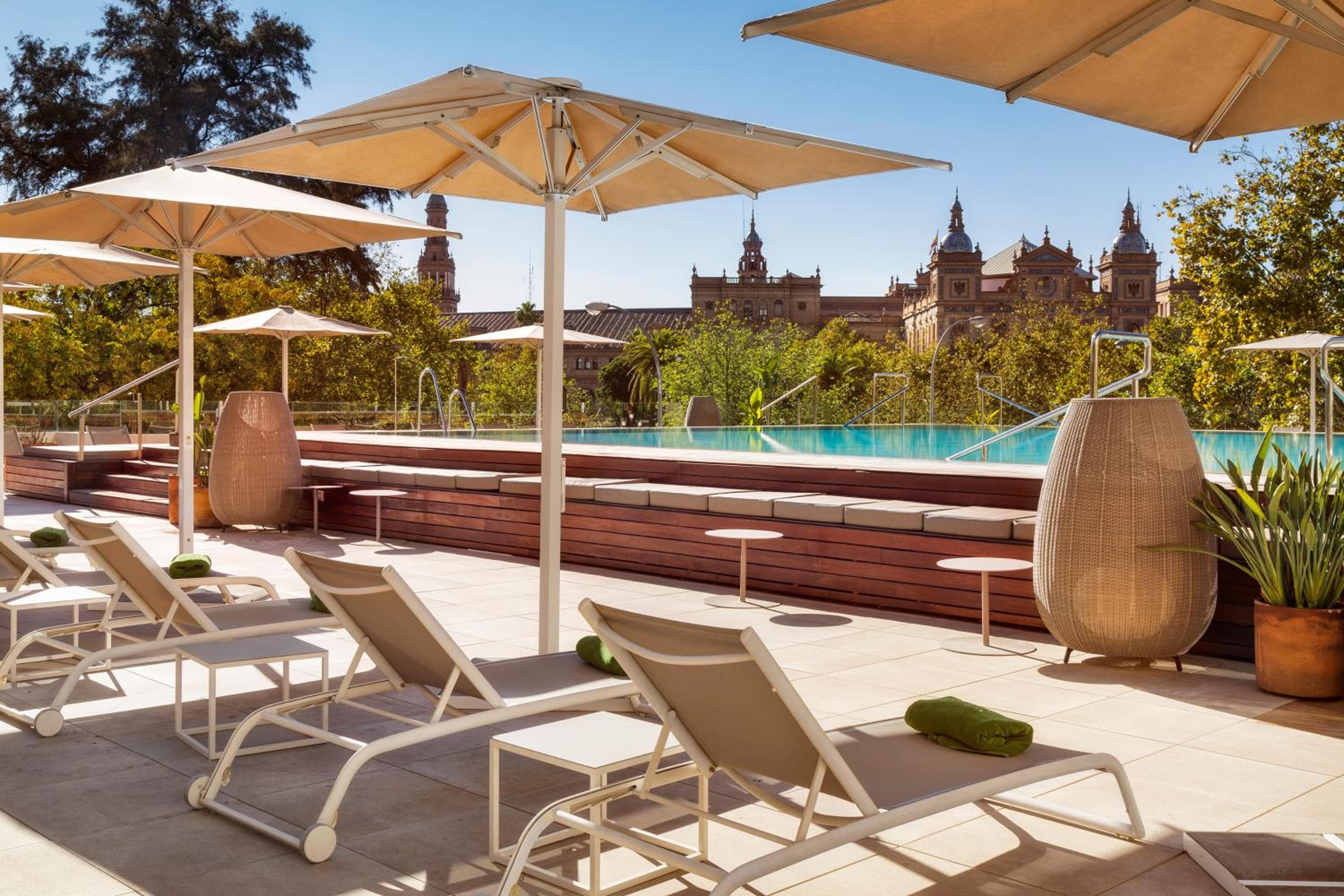 Meliá Sevilla — 22