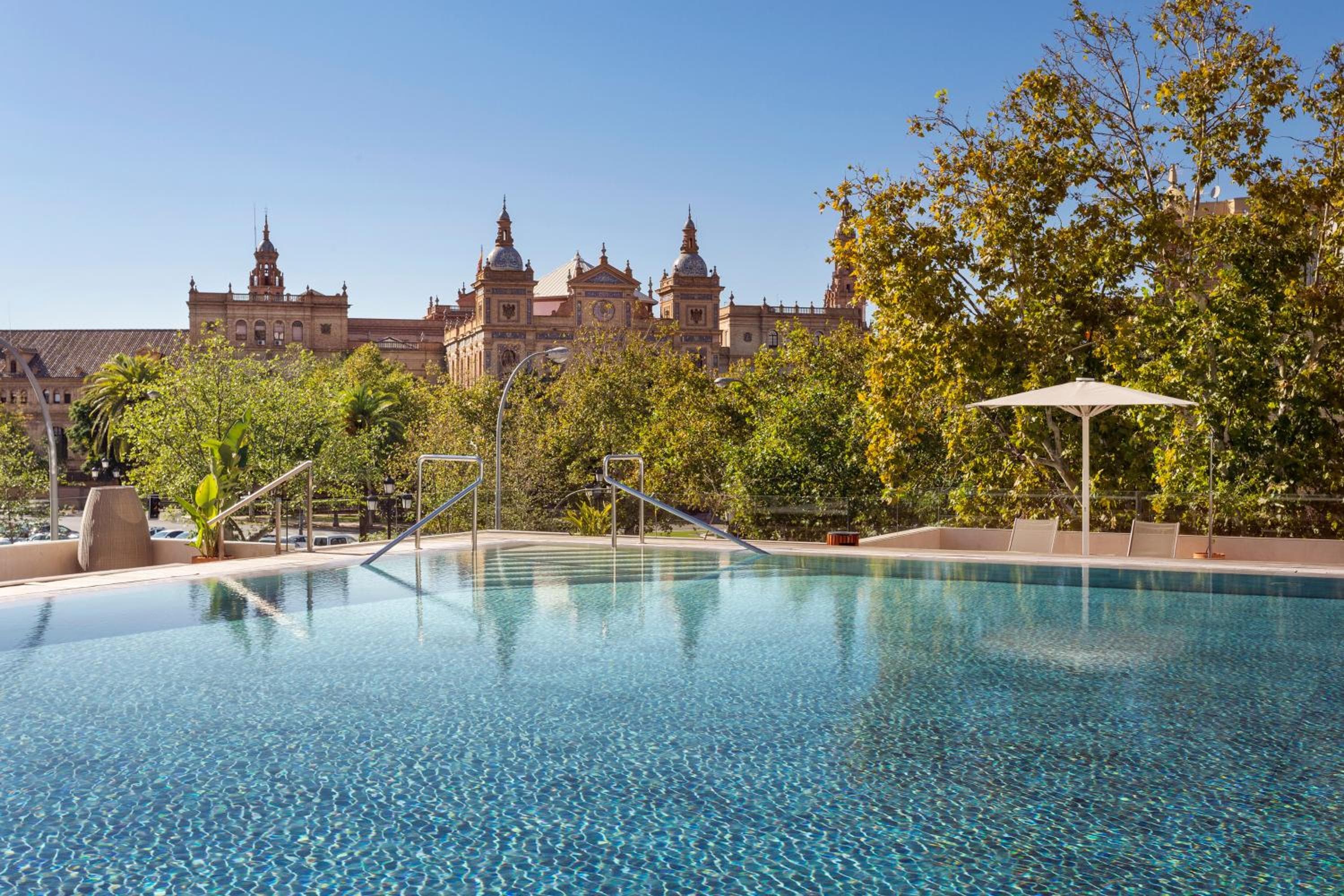 Meliá Sevilla — 1