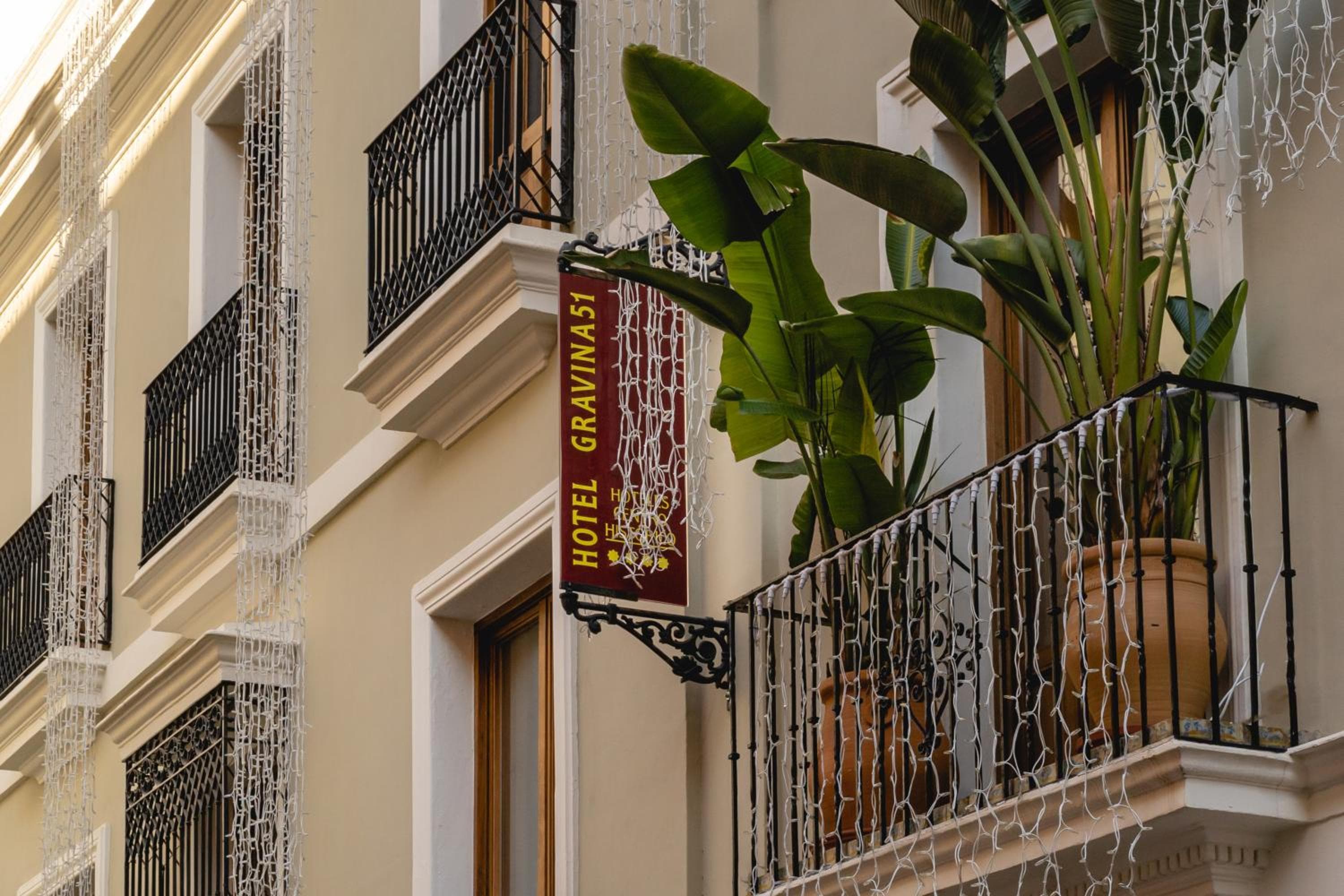 Hotel Gravina 51 — 2