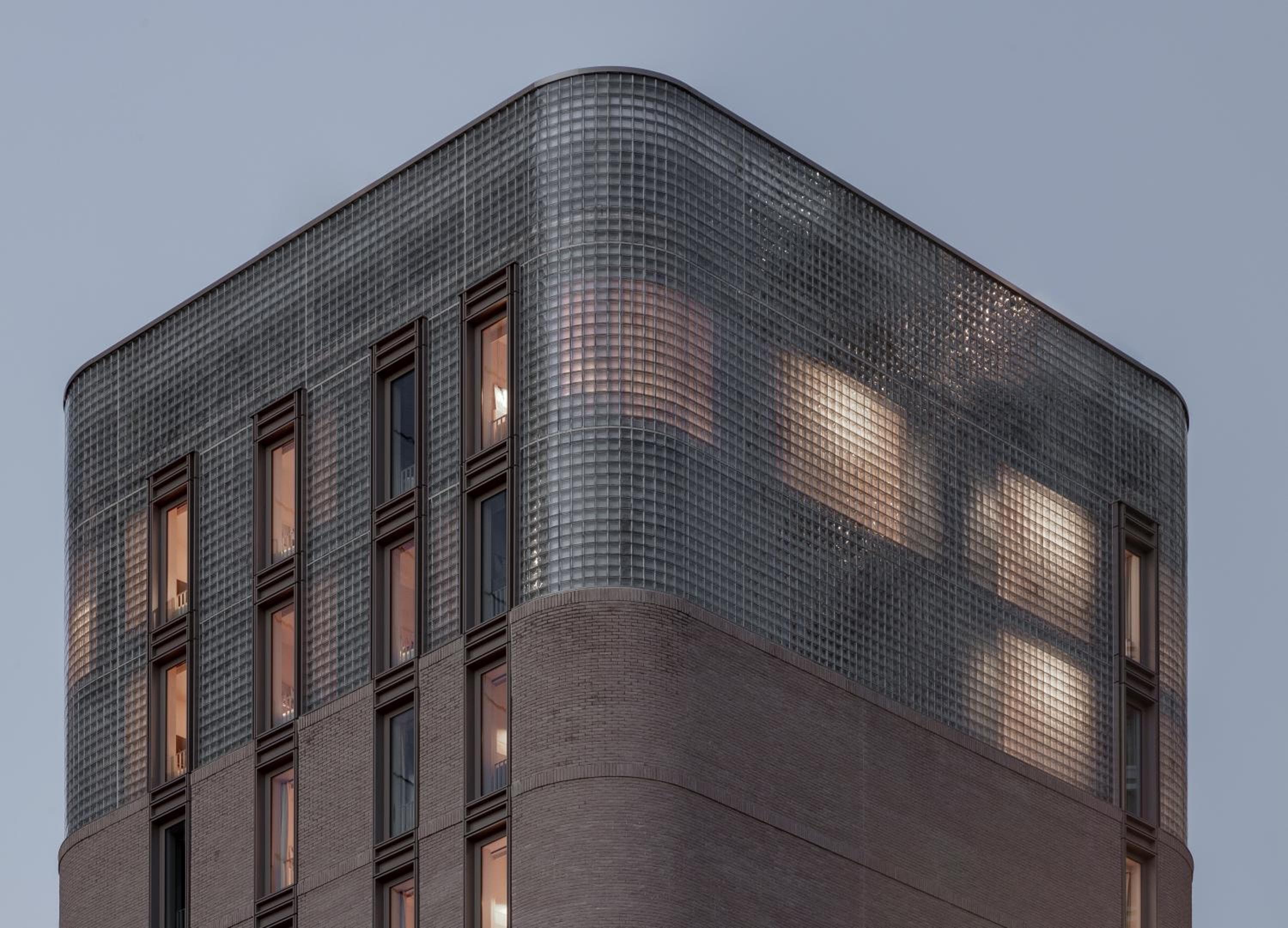 Buckle Street Studios by Locke, Aldgate — 1