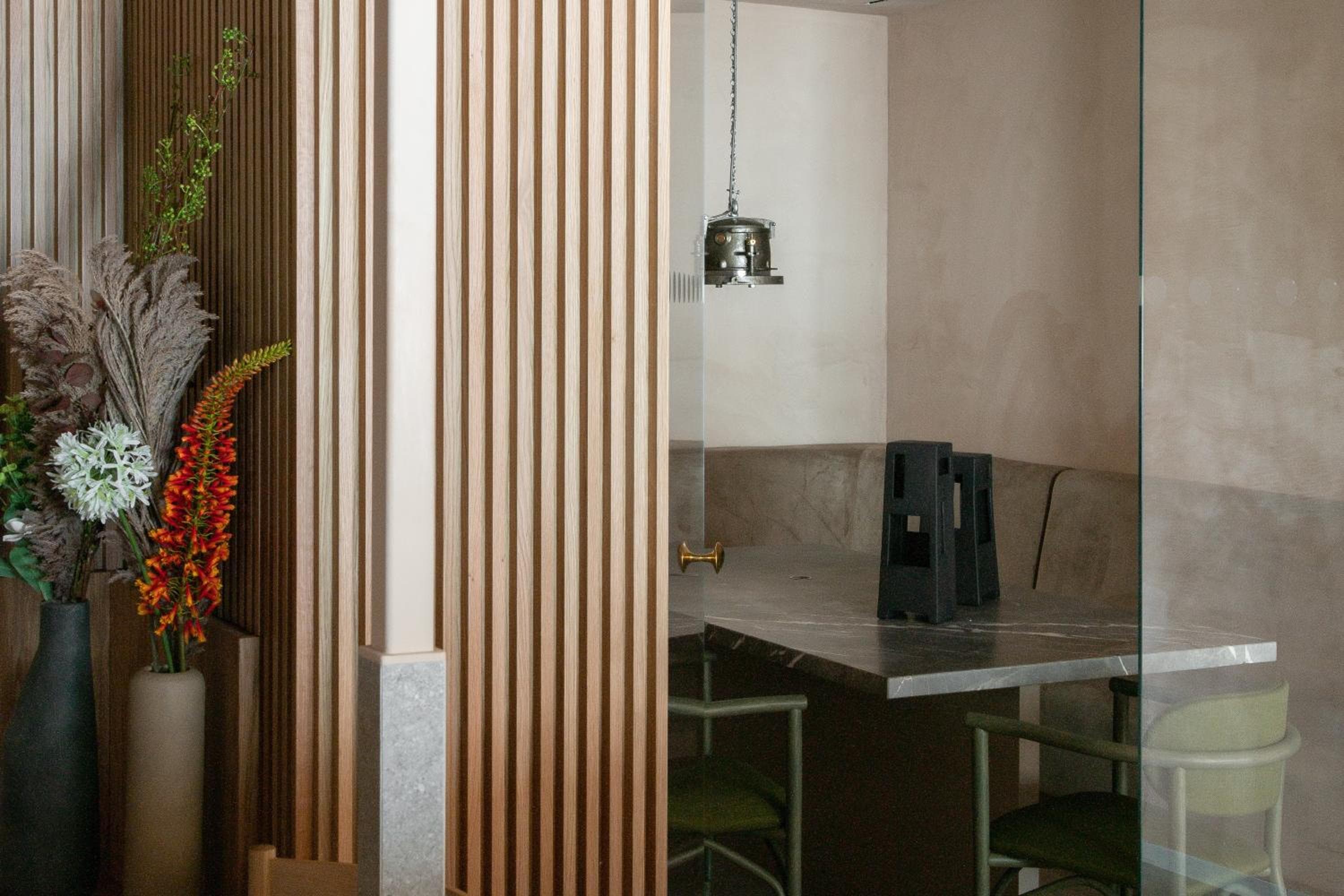 Buckle Street Studios by Locke, Aldgate — 24