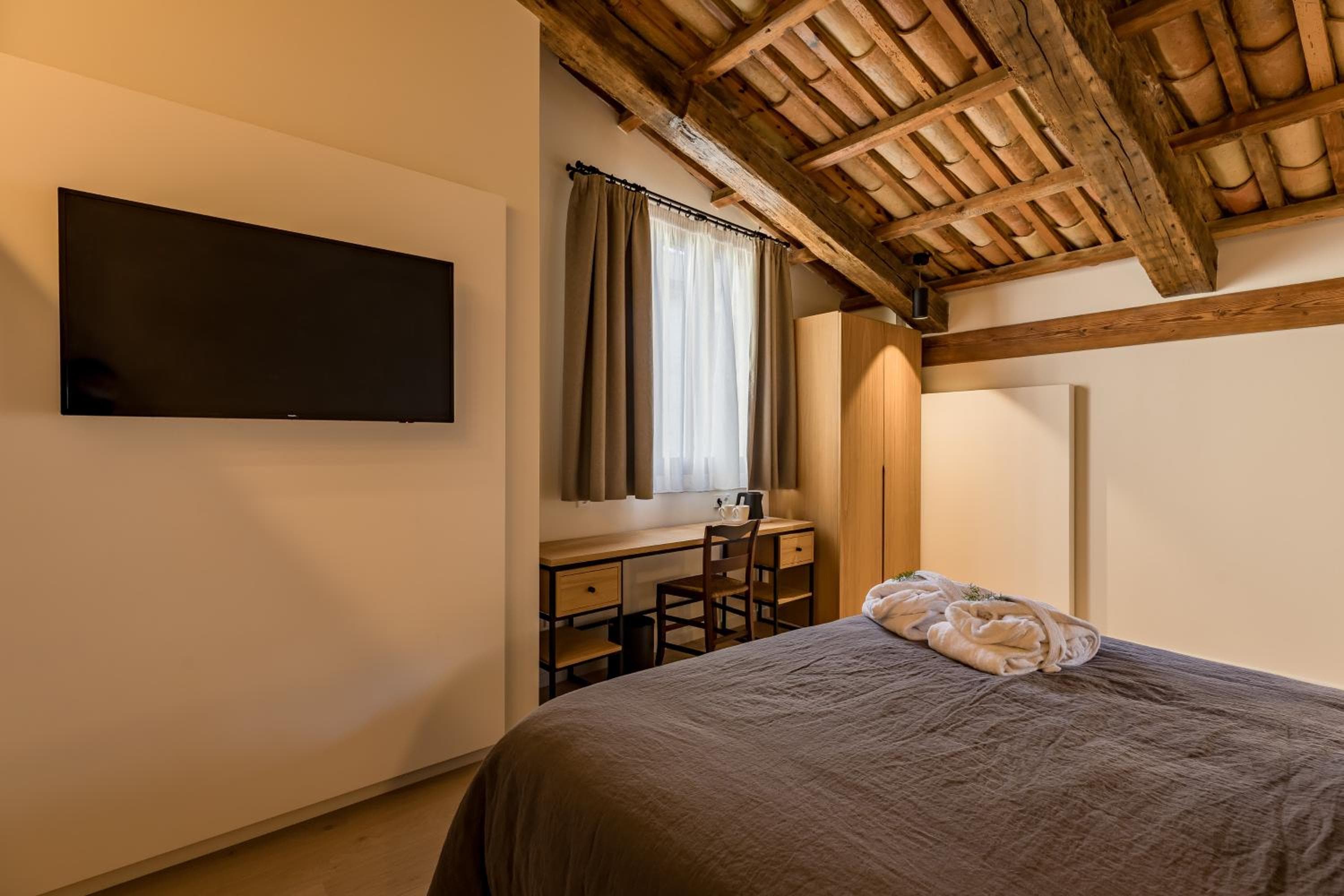 Hotel Can Cirera — 3
