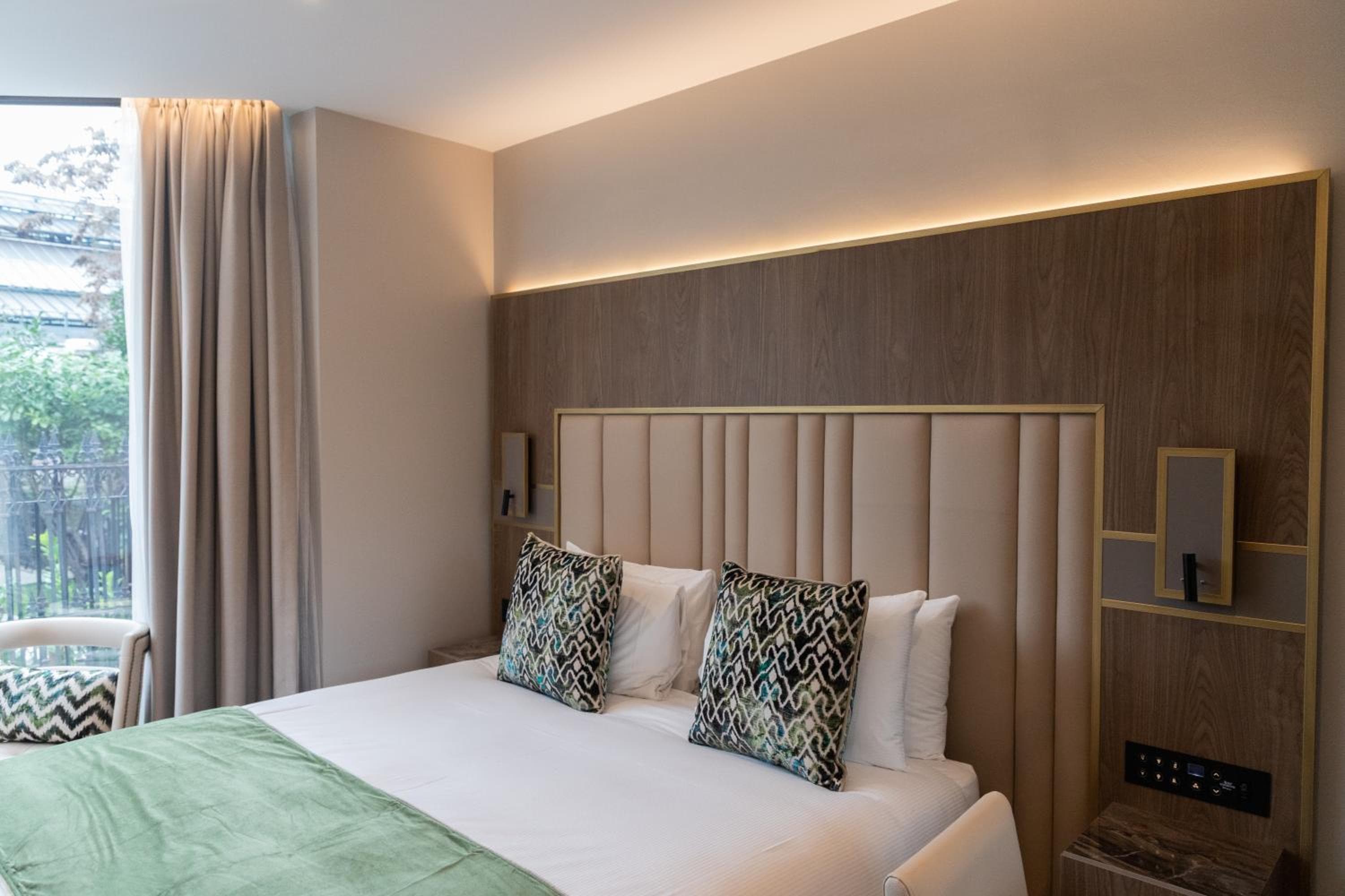 Hotel Kensington — 27