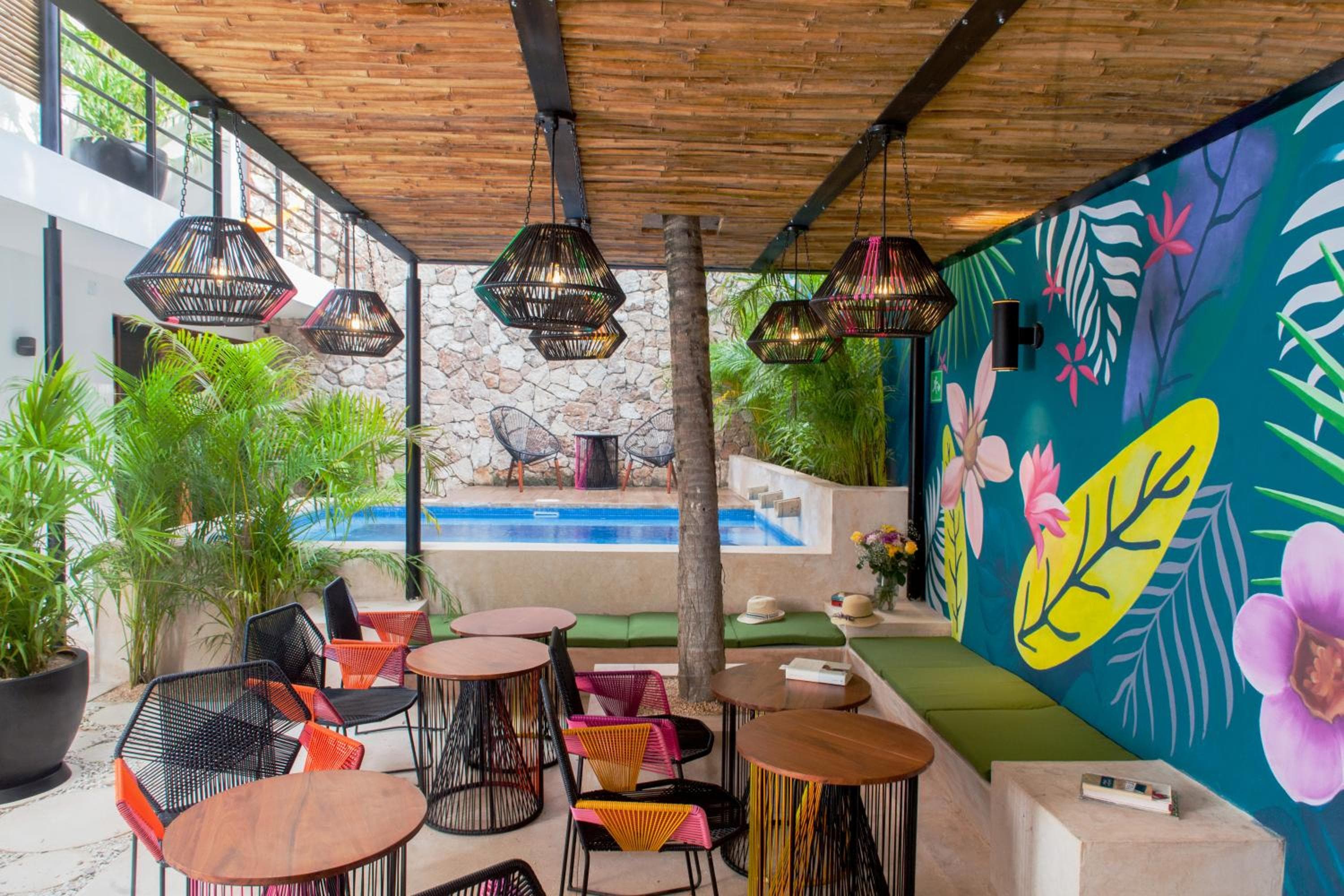 Latino Hotel Boutique — 16