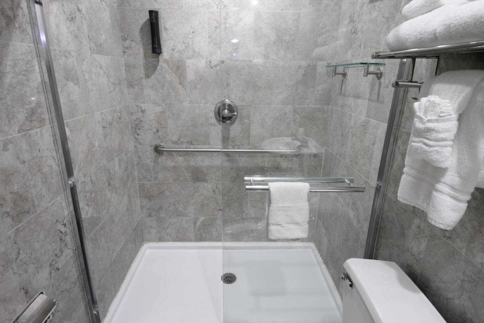 Hyde Park Hotel — 26