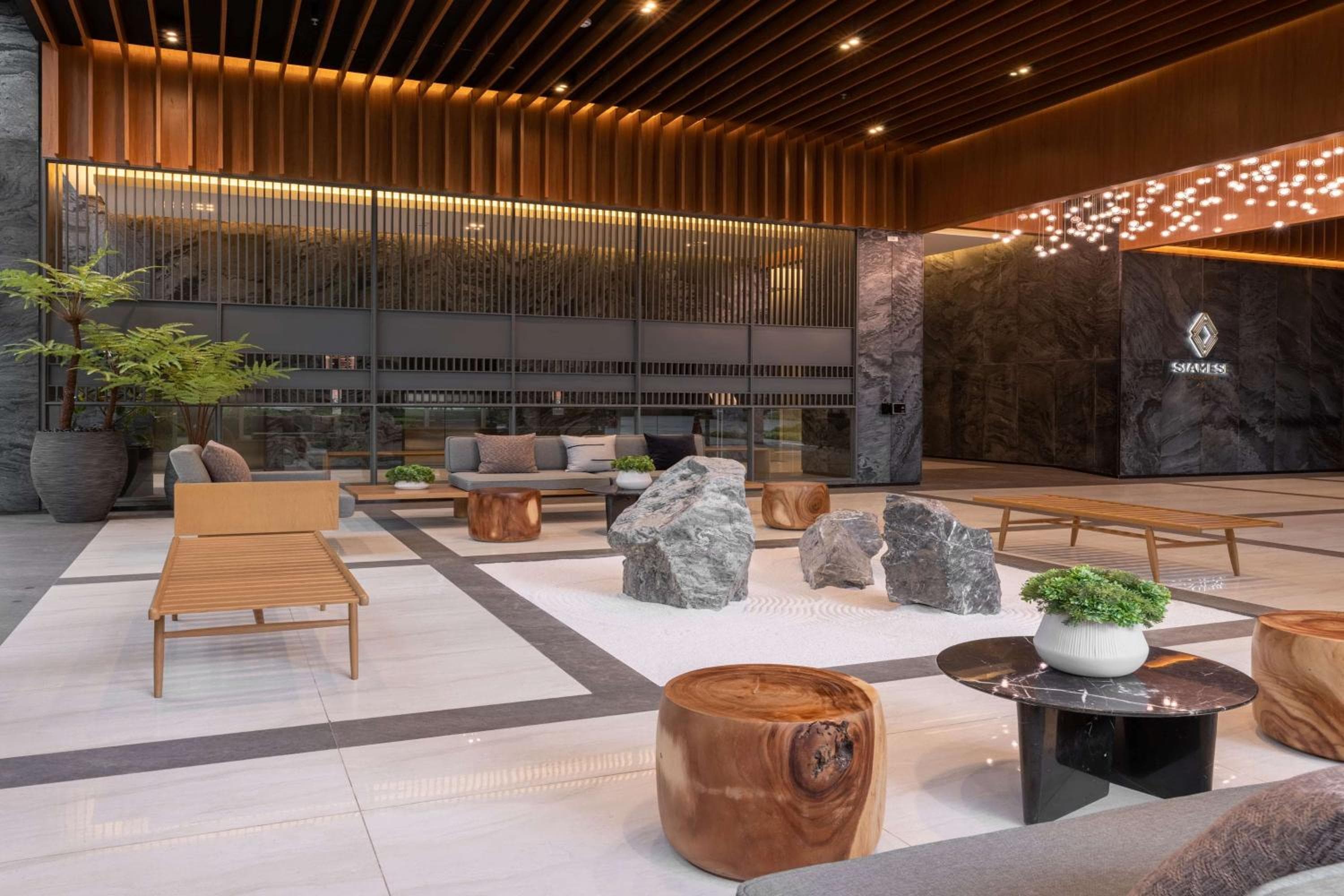 Wyndham Garden Bangkok Sukhumvit 42 — 5