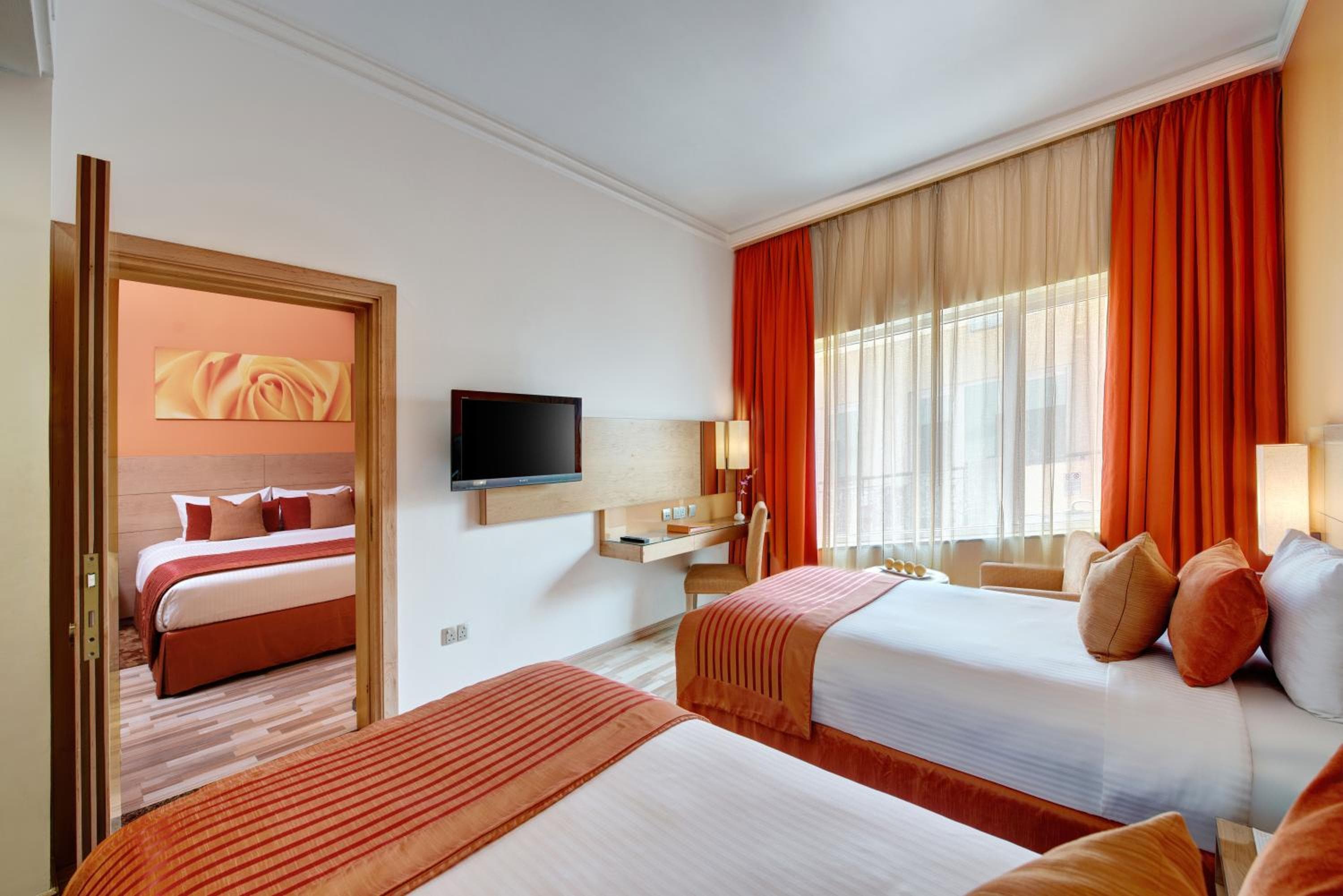 Al Khoory Executive Hotel, Al Wasl — 26