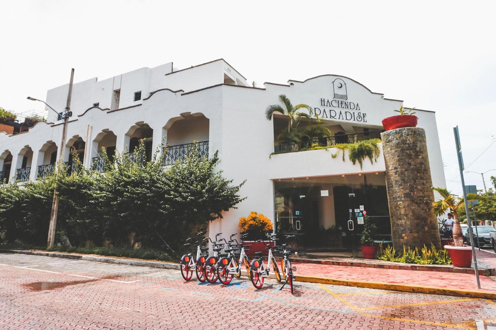 Hotel Hacienda Paradise — 1