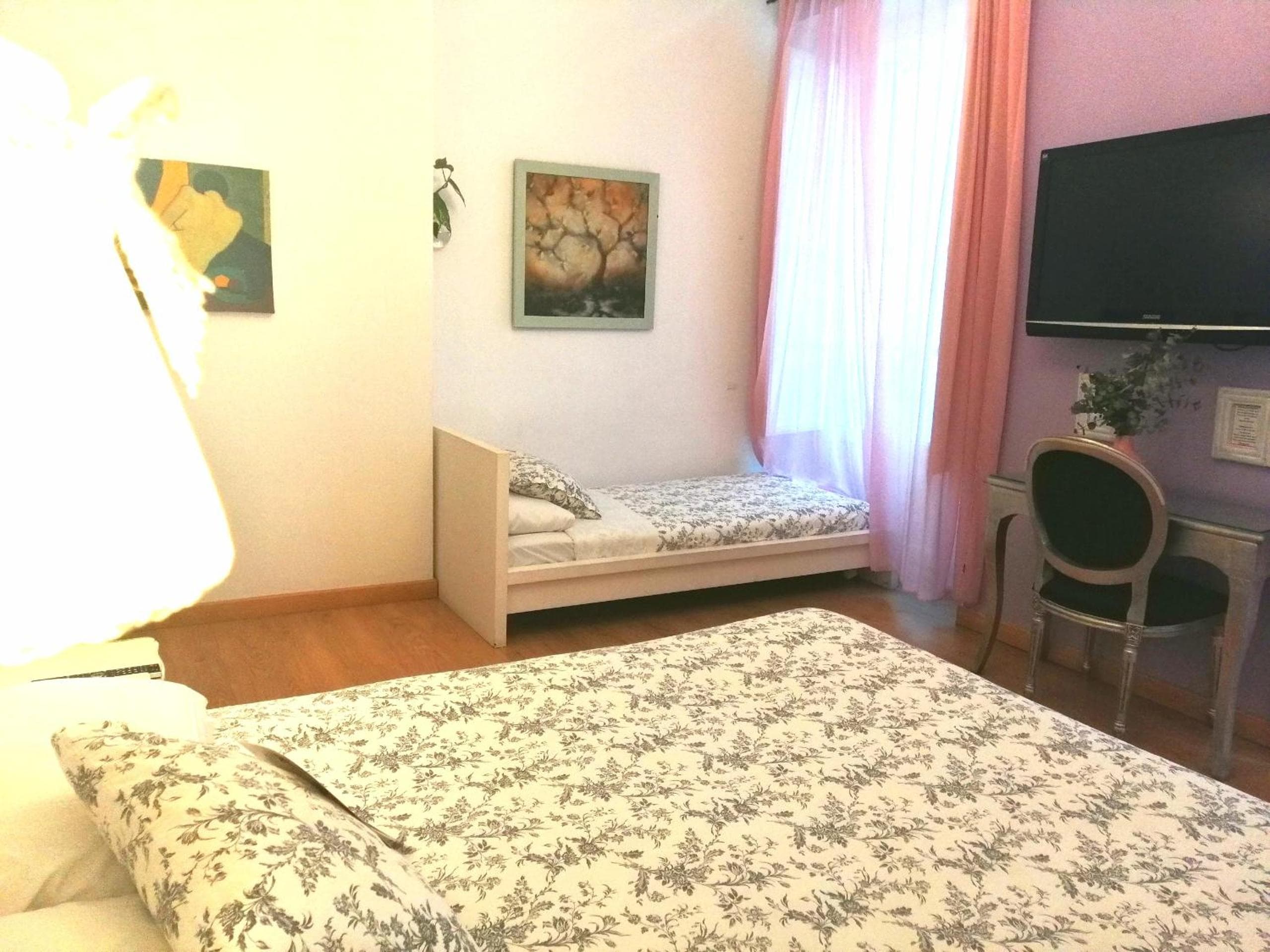 Un Patio al Sur — 12