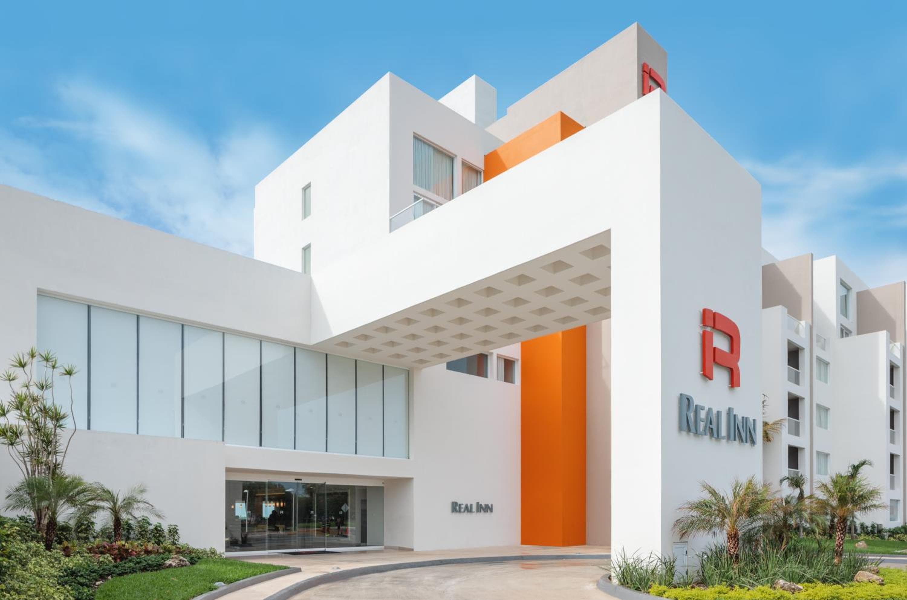 Real Inn Cancún — 3