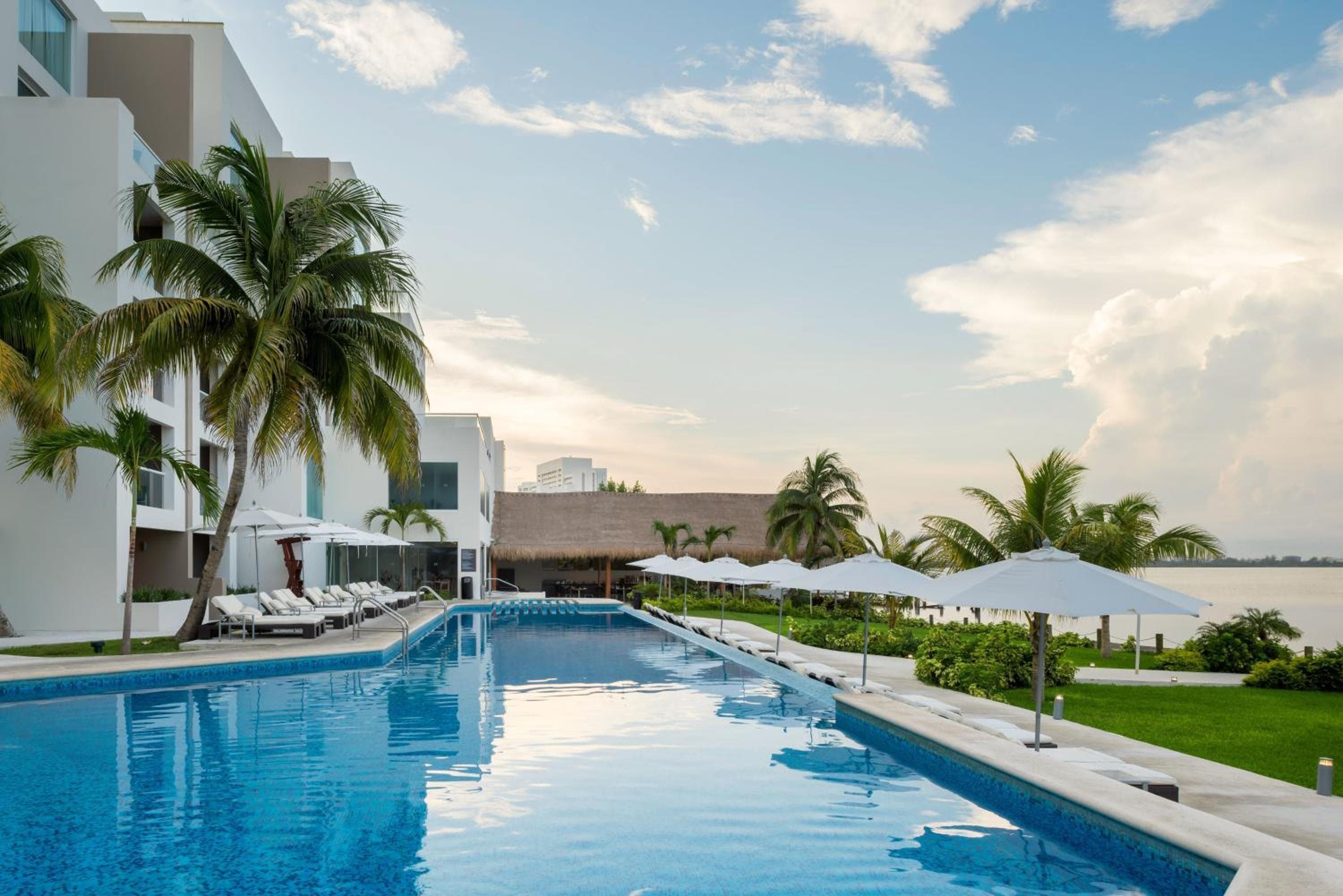 Real Inn Cancún — 4