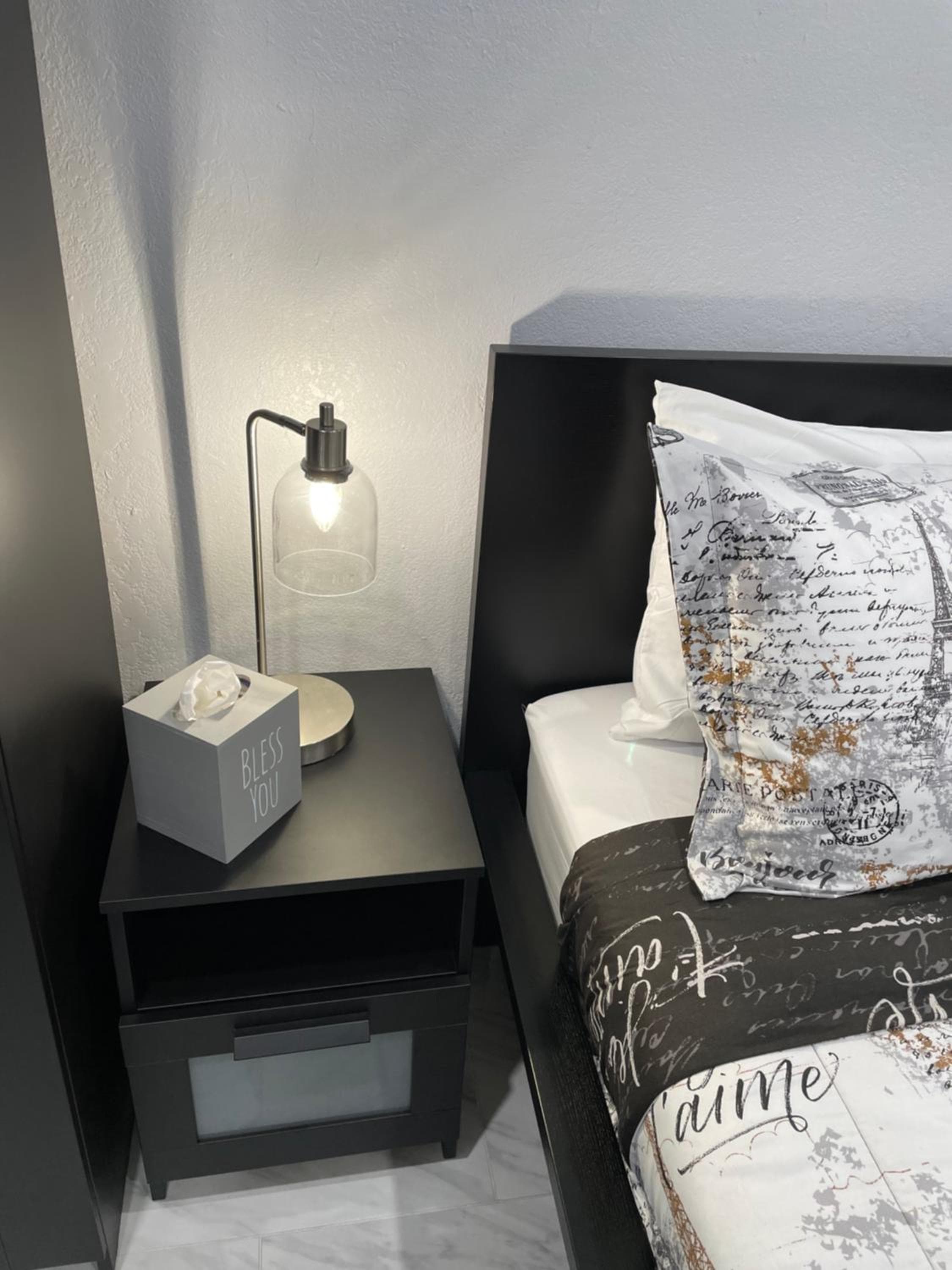 The little Paris suite — 12