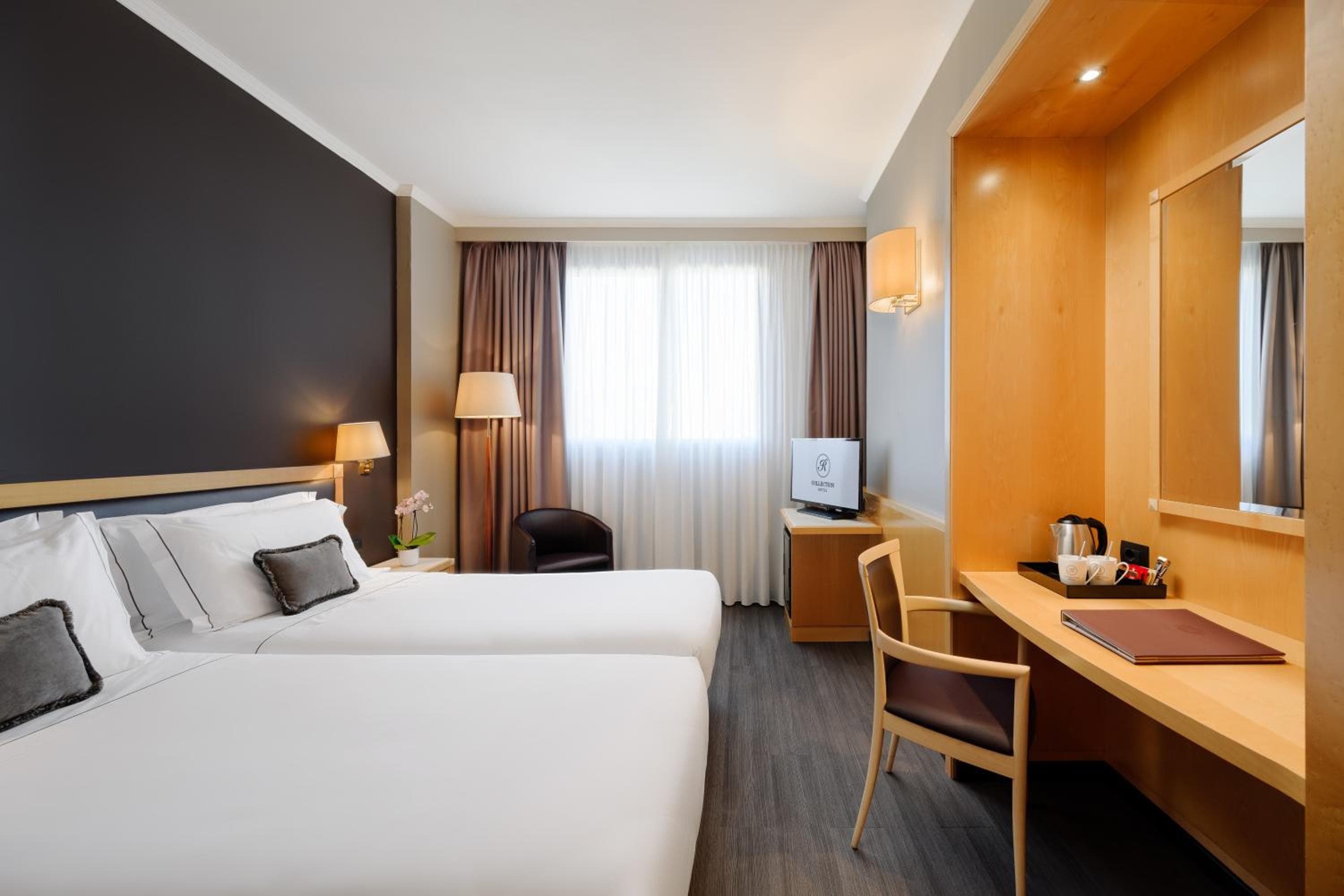 City Life Hotel Poliziano, by R Collection Hotels — 4