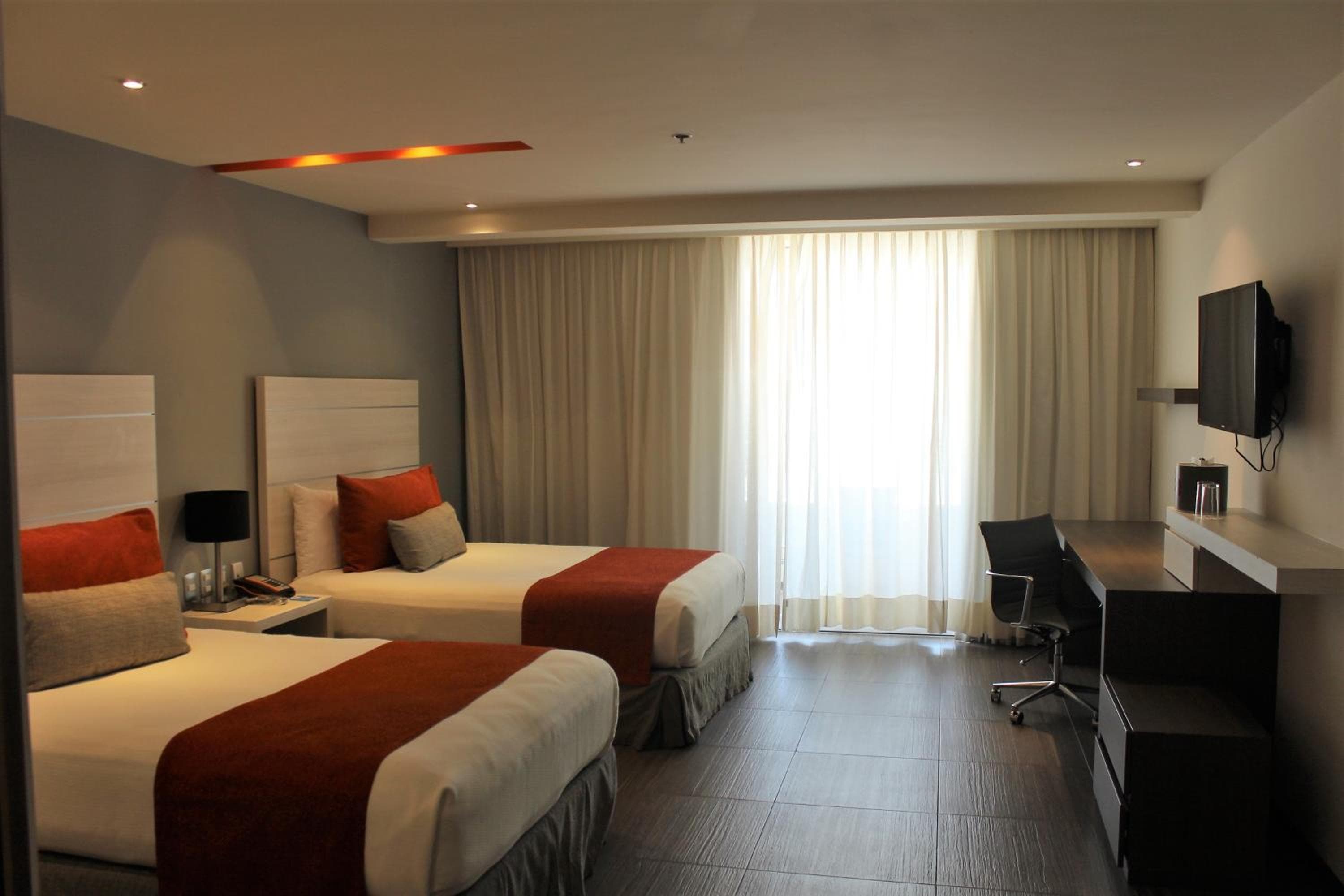 Real Inn Cancún — 25
