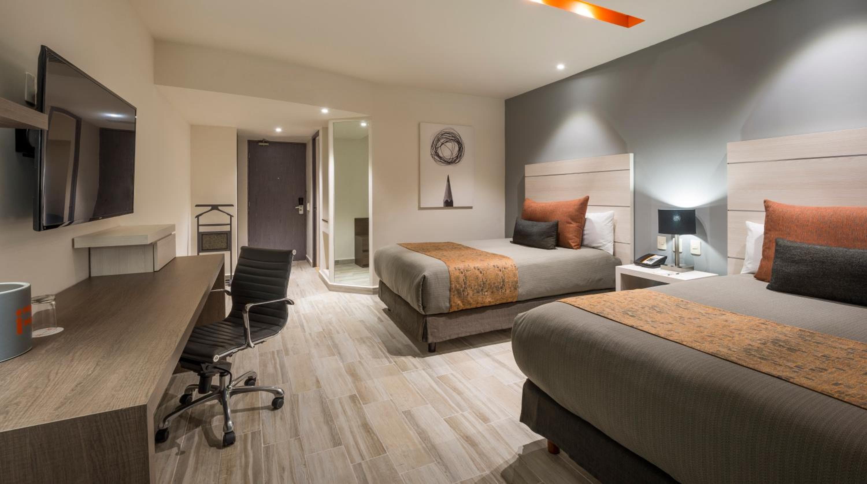 Real Inn Perinorte — 8