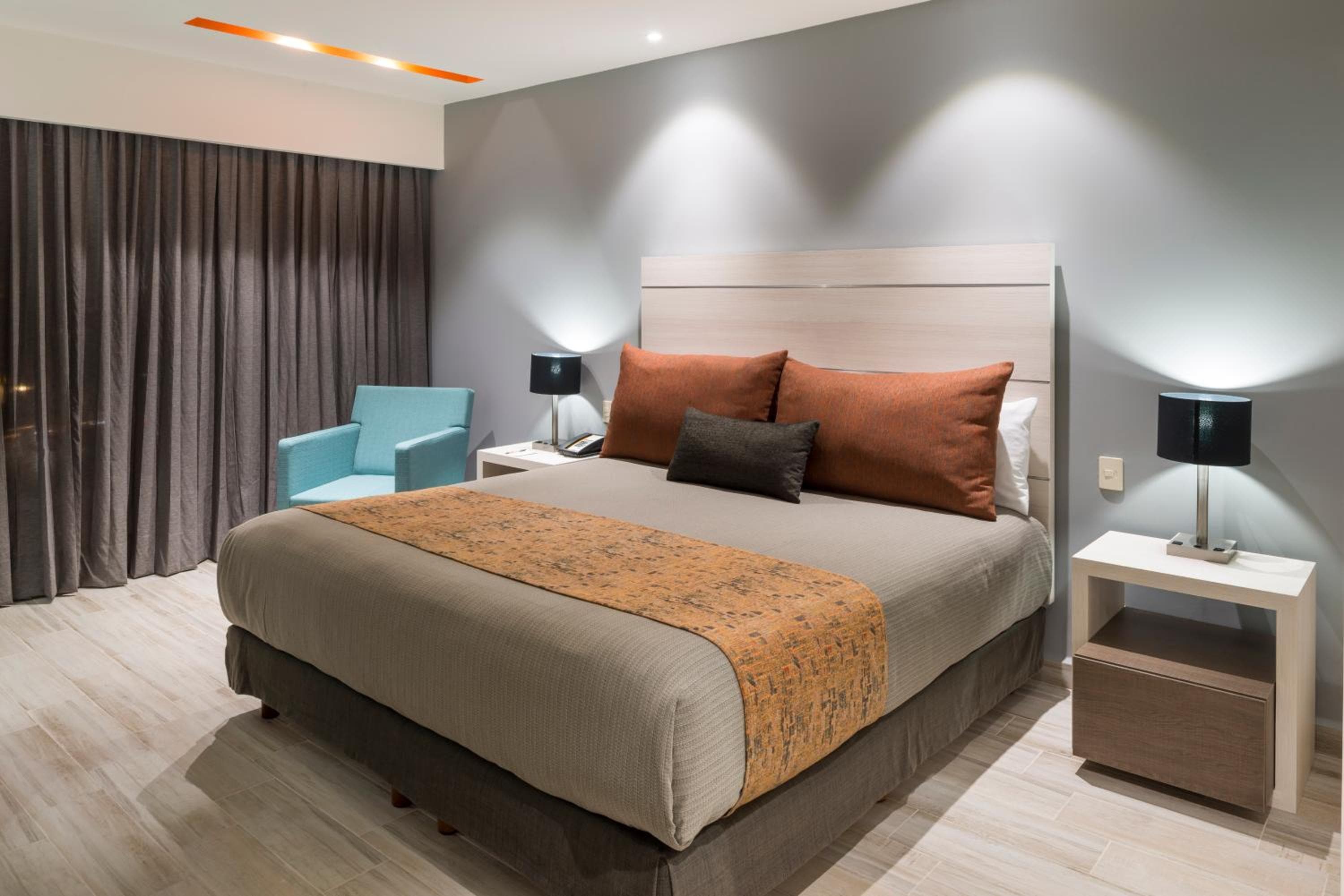 Real Inn Perinorte — 12