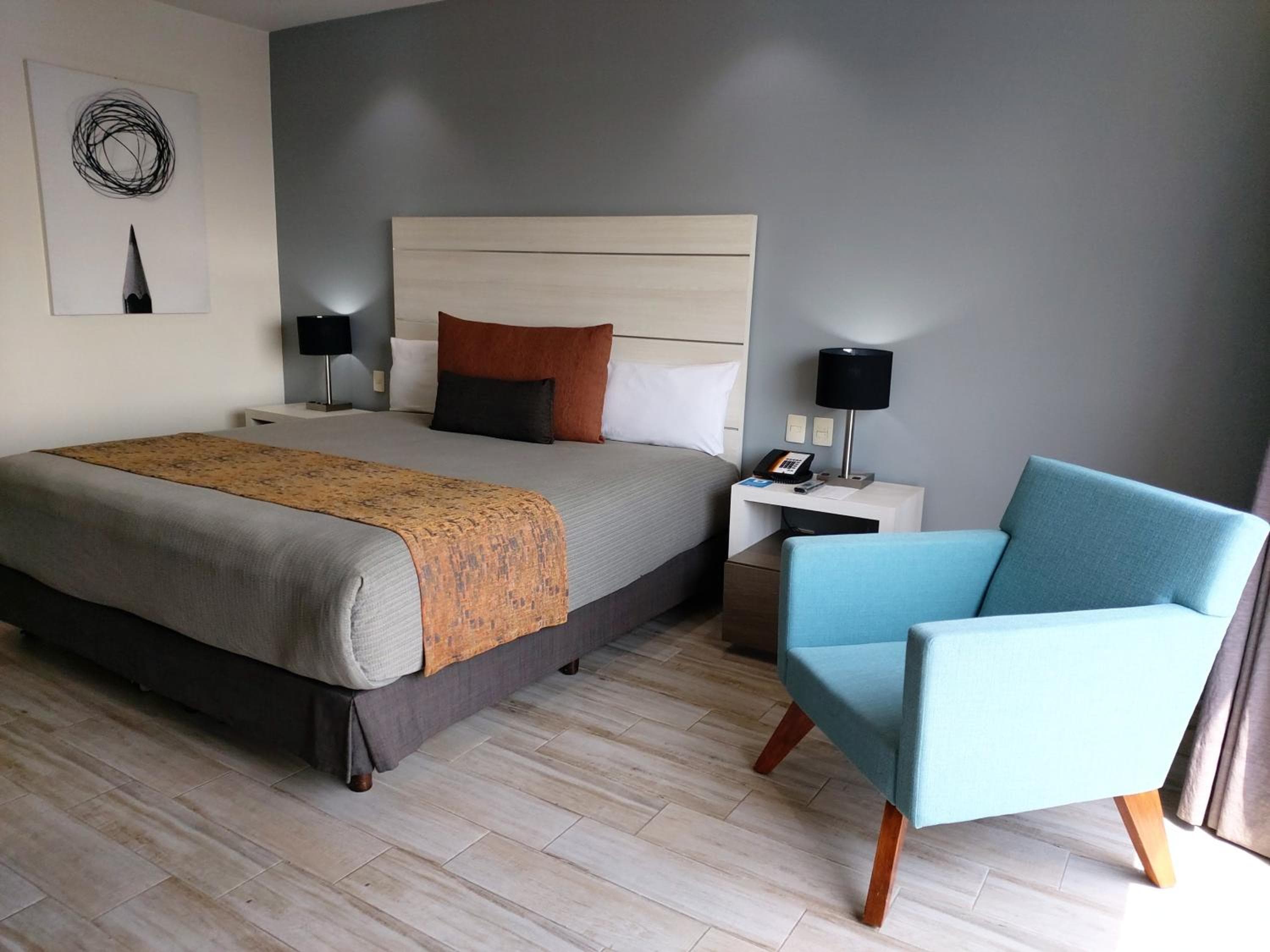 Real Inn Perinorte — 10